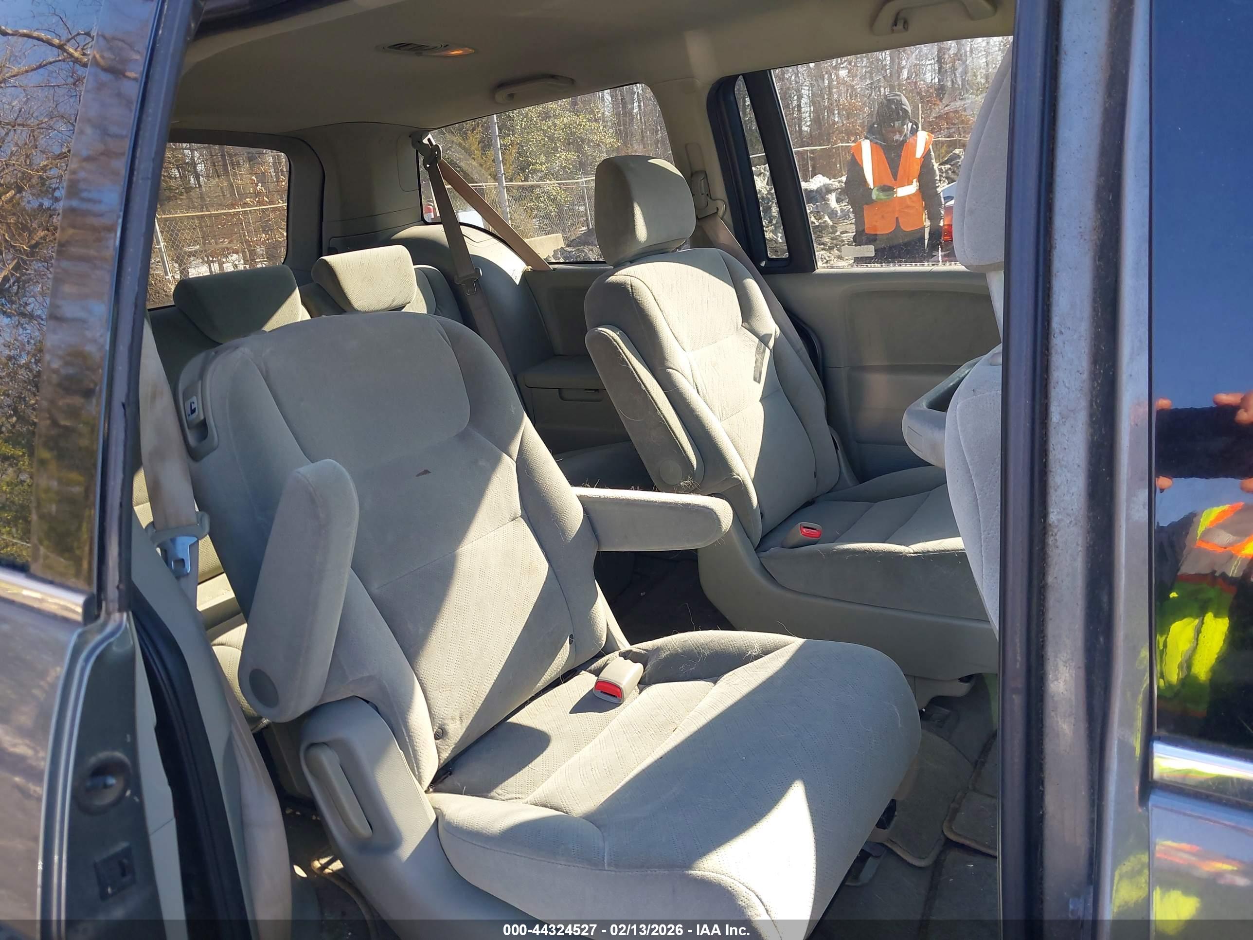 HONDA ODYSSEY image 8
