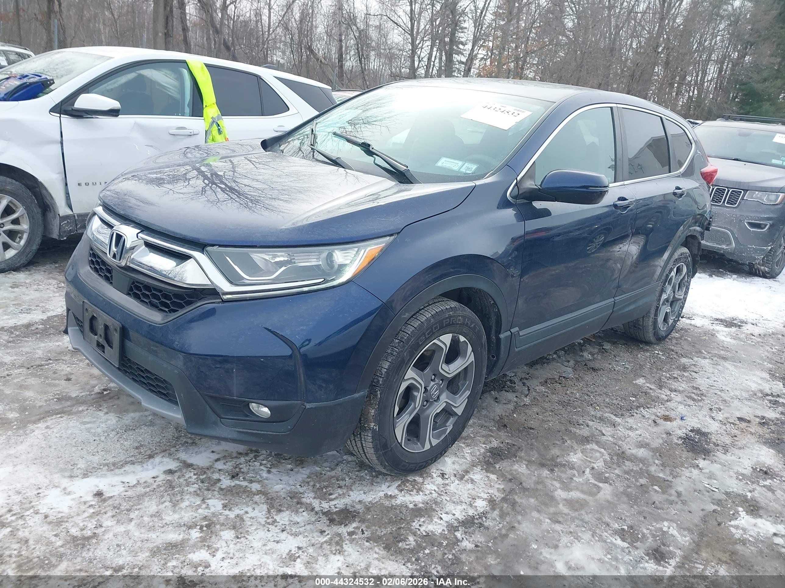 HONDA CR-V image 2
