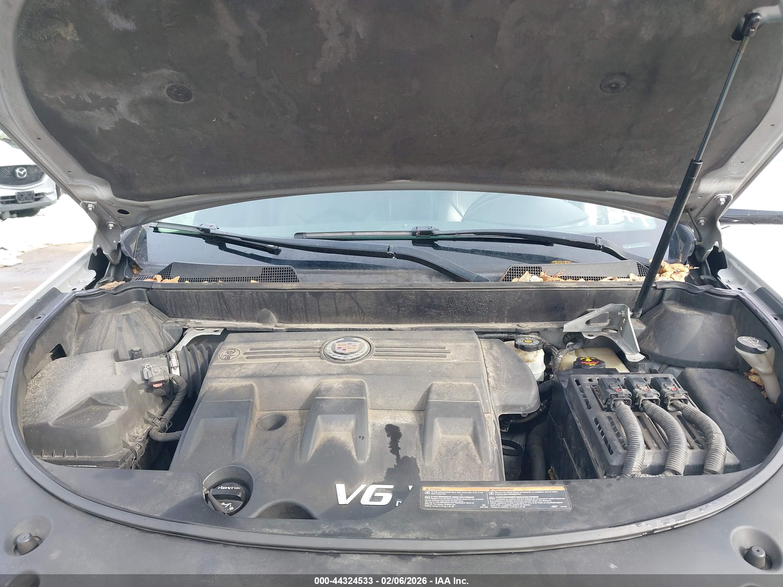 CADILLAC SRX image 10