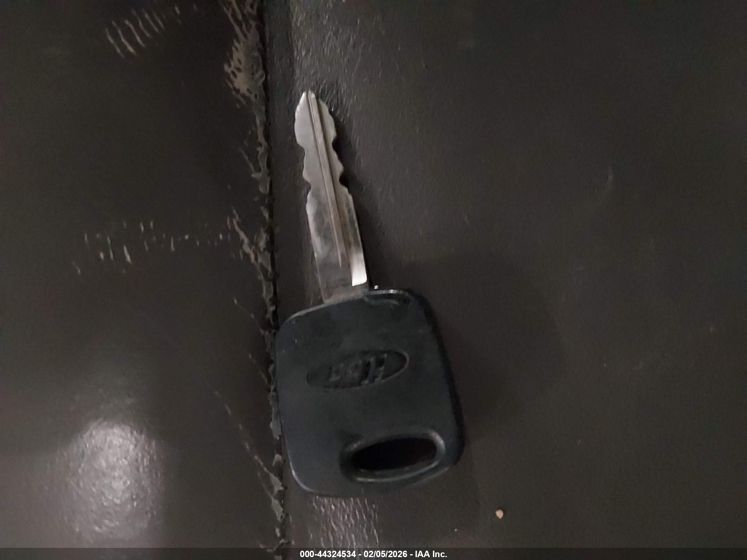 FORD ESCAPE image 11