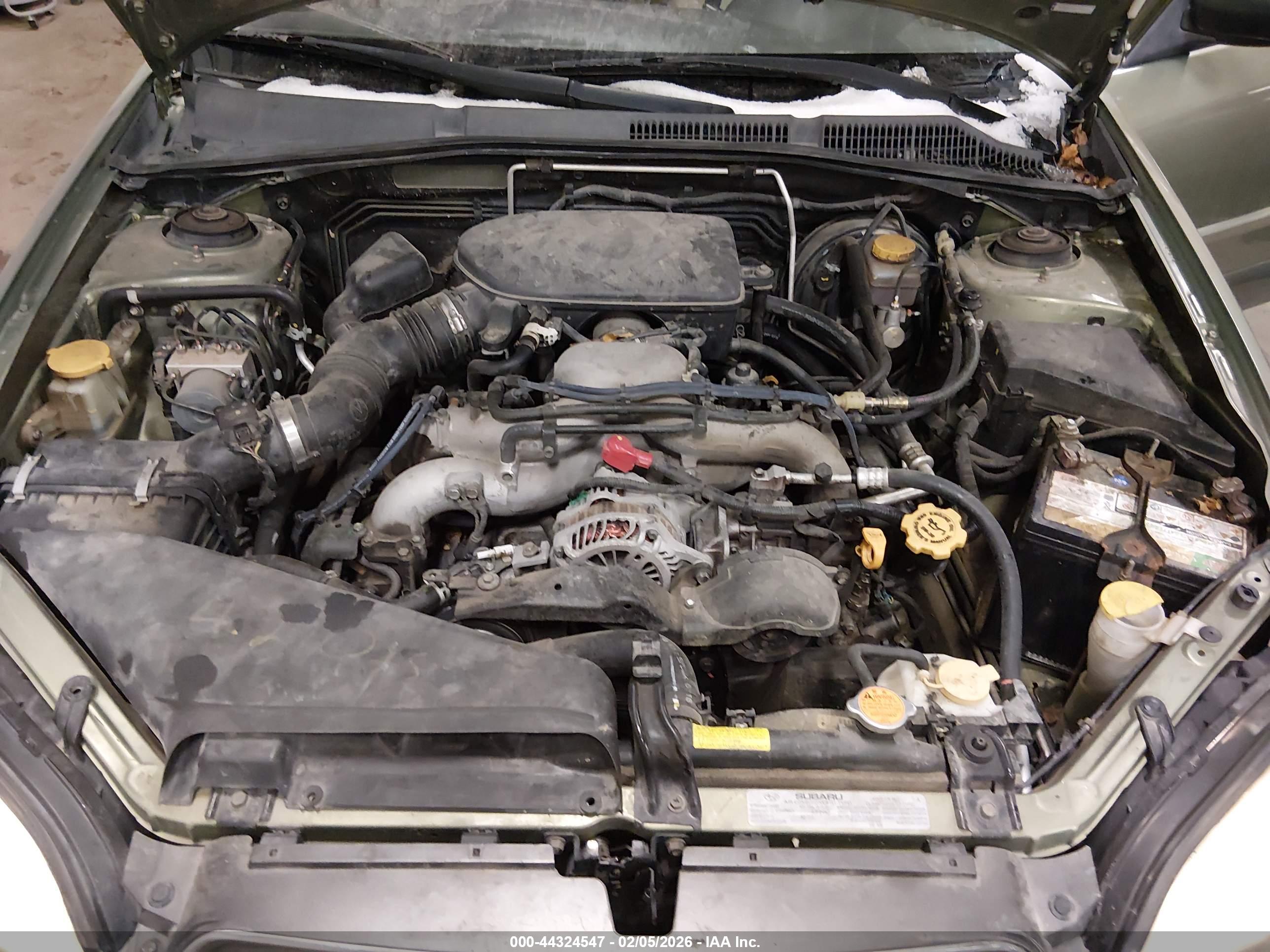 SUBARU OUTBACK image 10