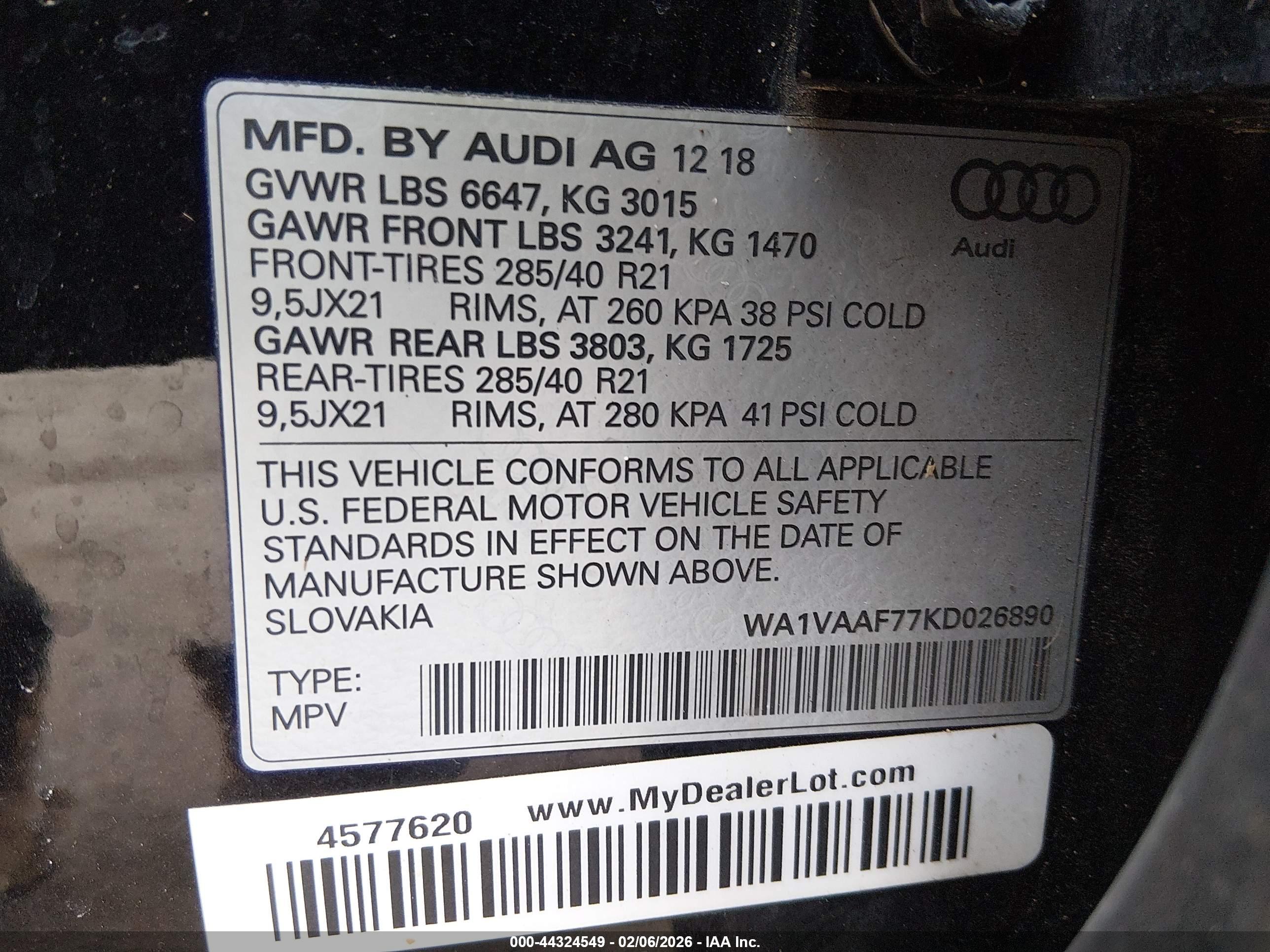 AUDI Q7 image 9