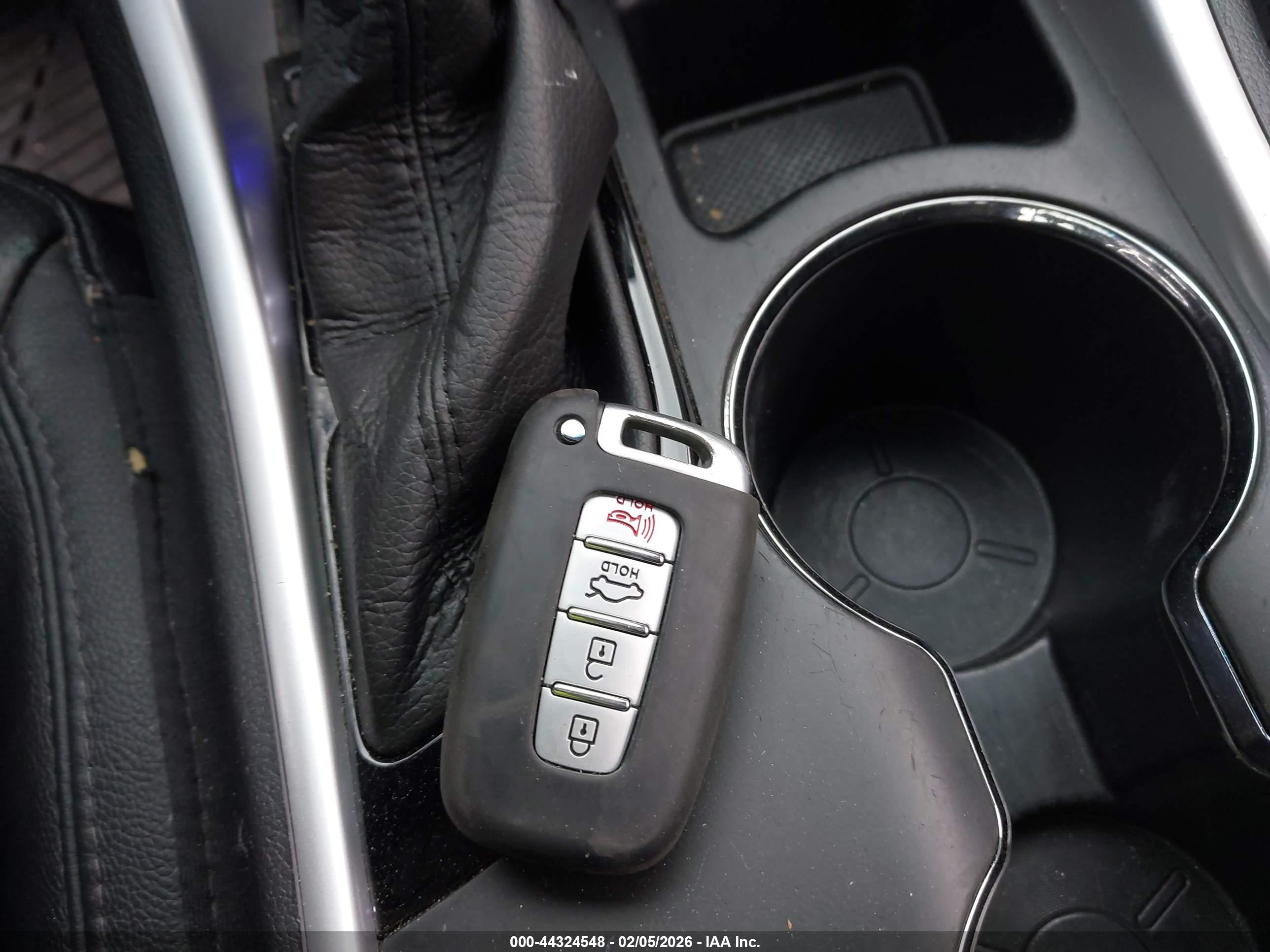 HYUNDAI SONATA image 11