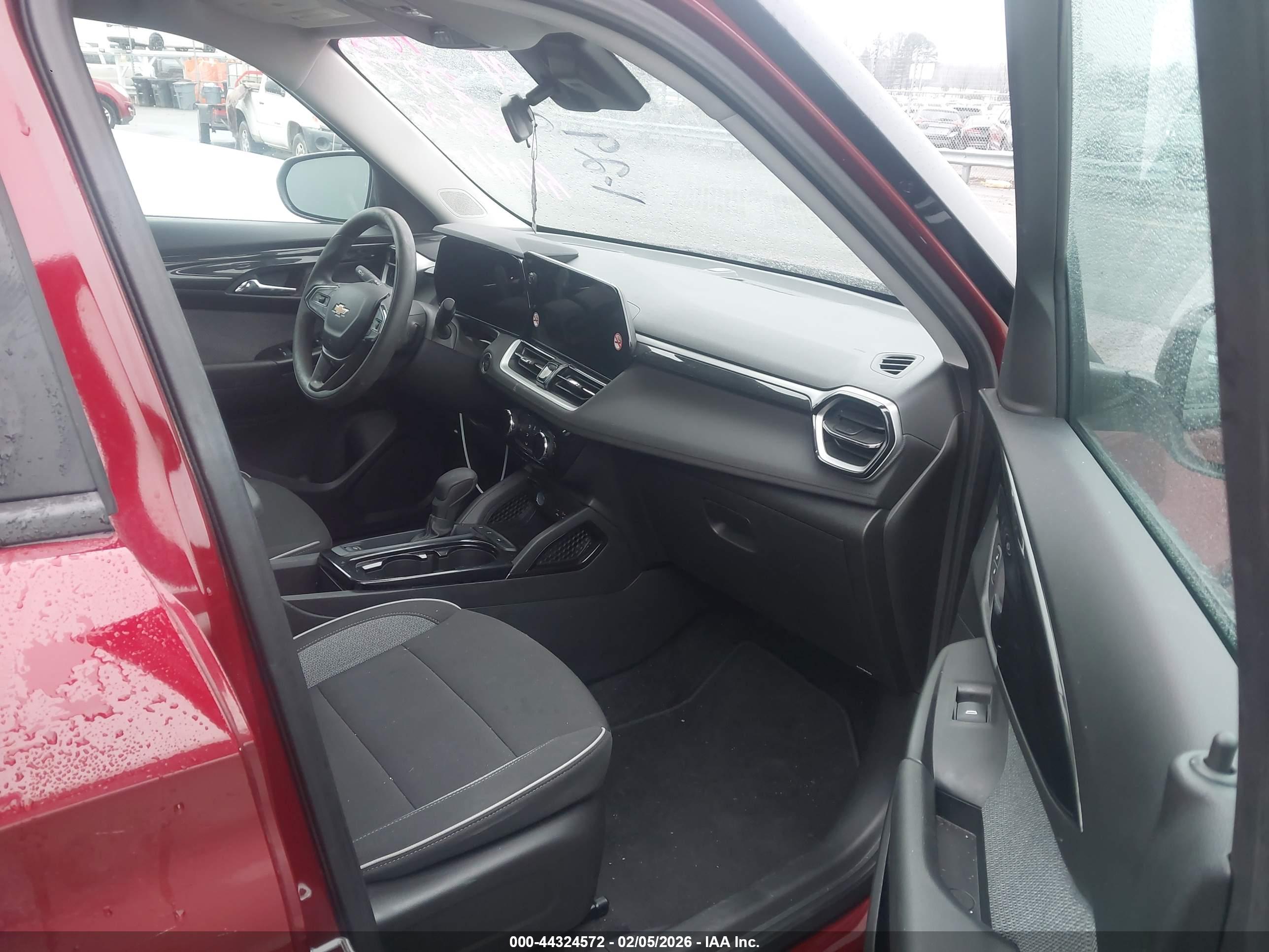 CHEVROLET TRAILBLAZER image 5