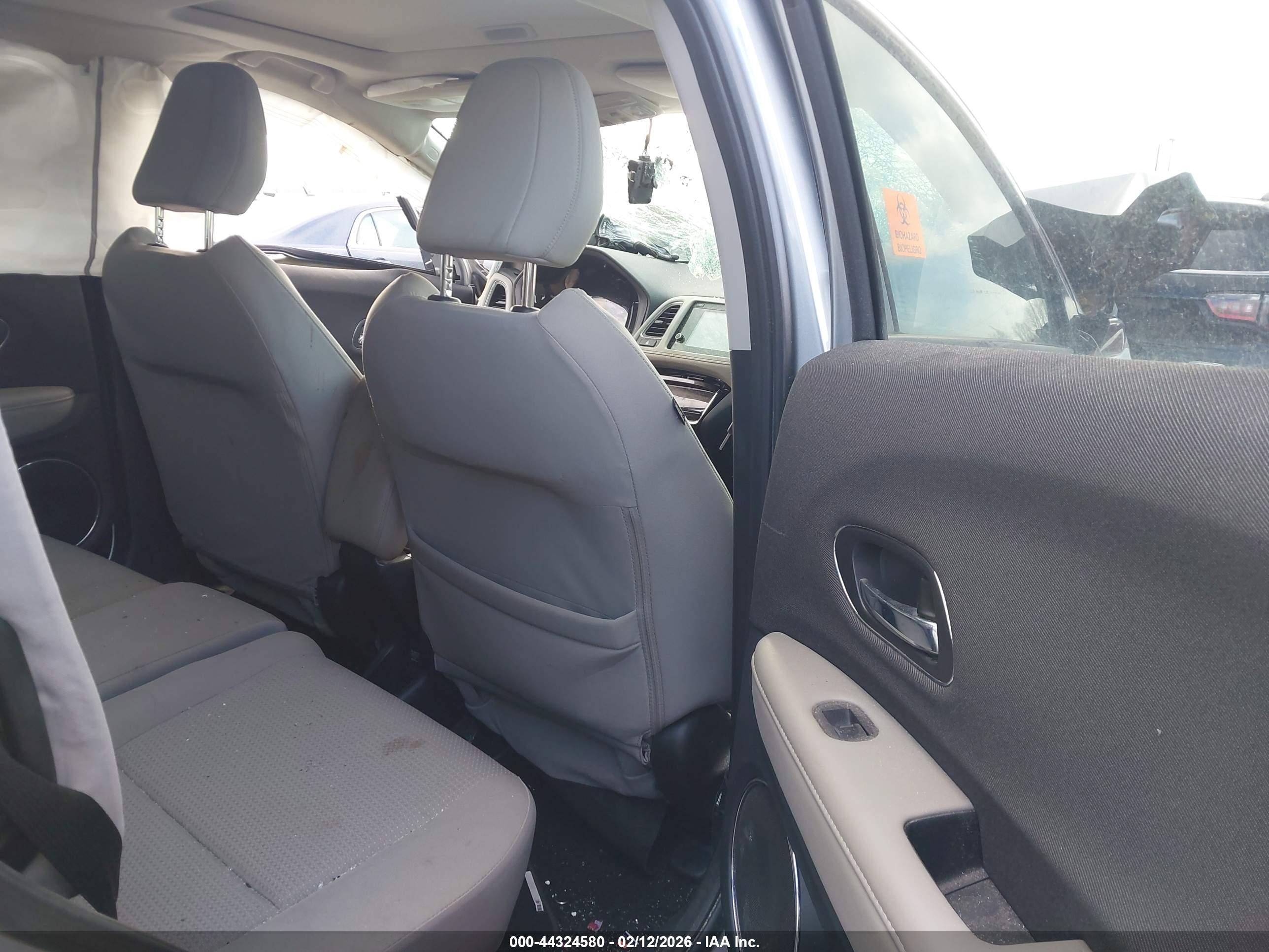 HONDA HR-V image 8