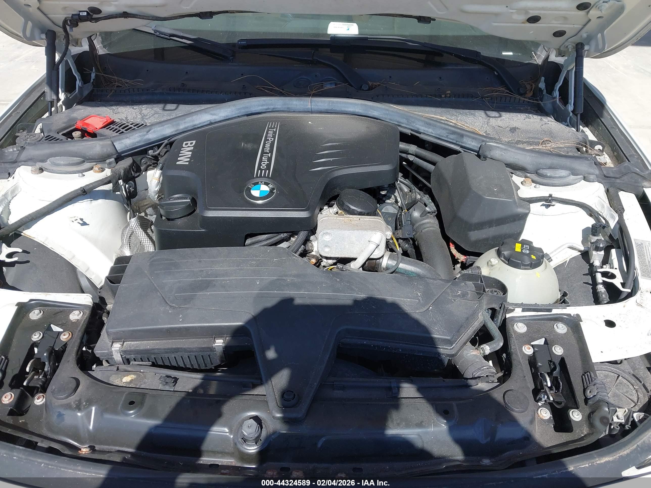 BMW 328I image 10