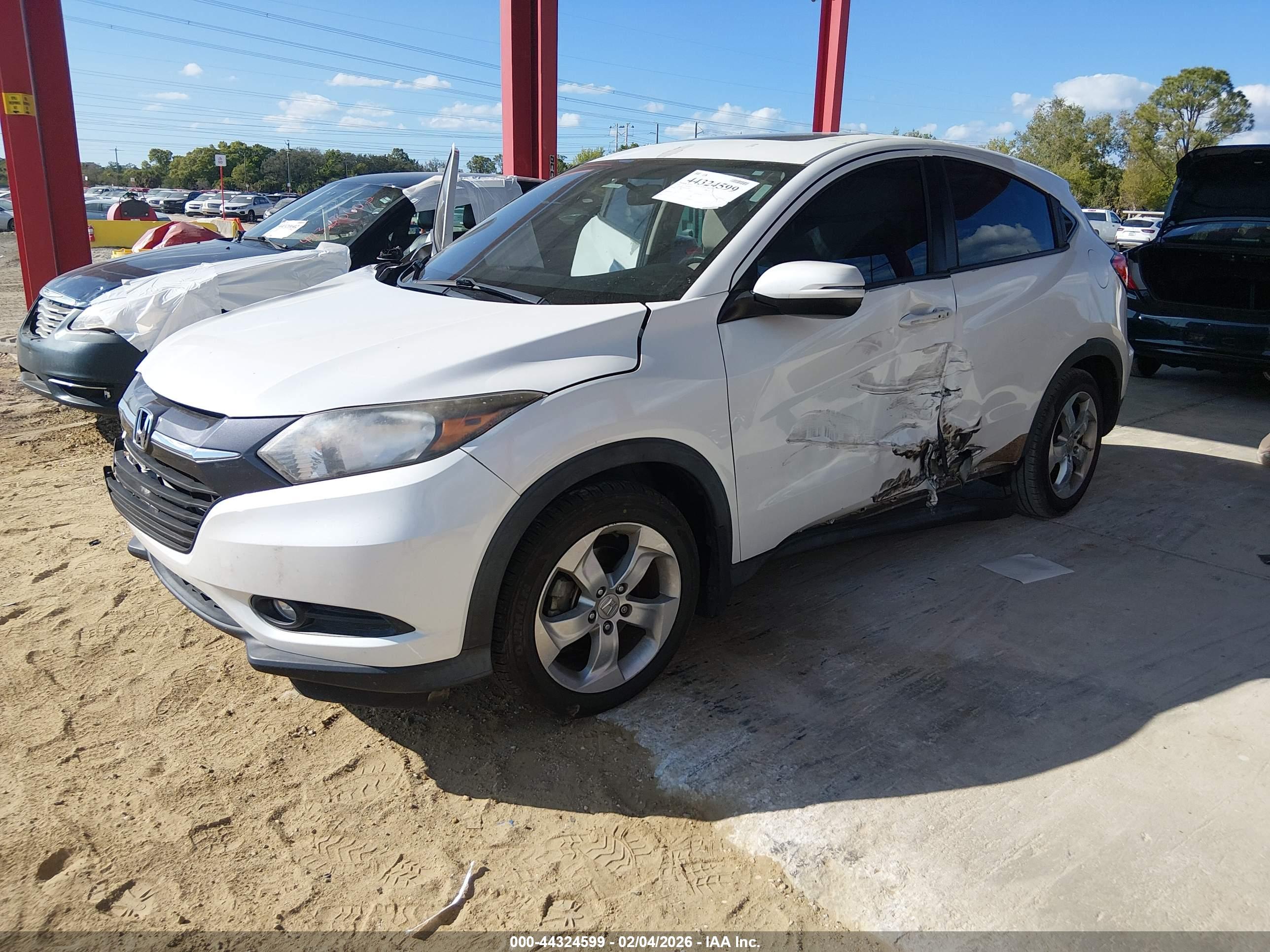 HONDA HR-V image 2