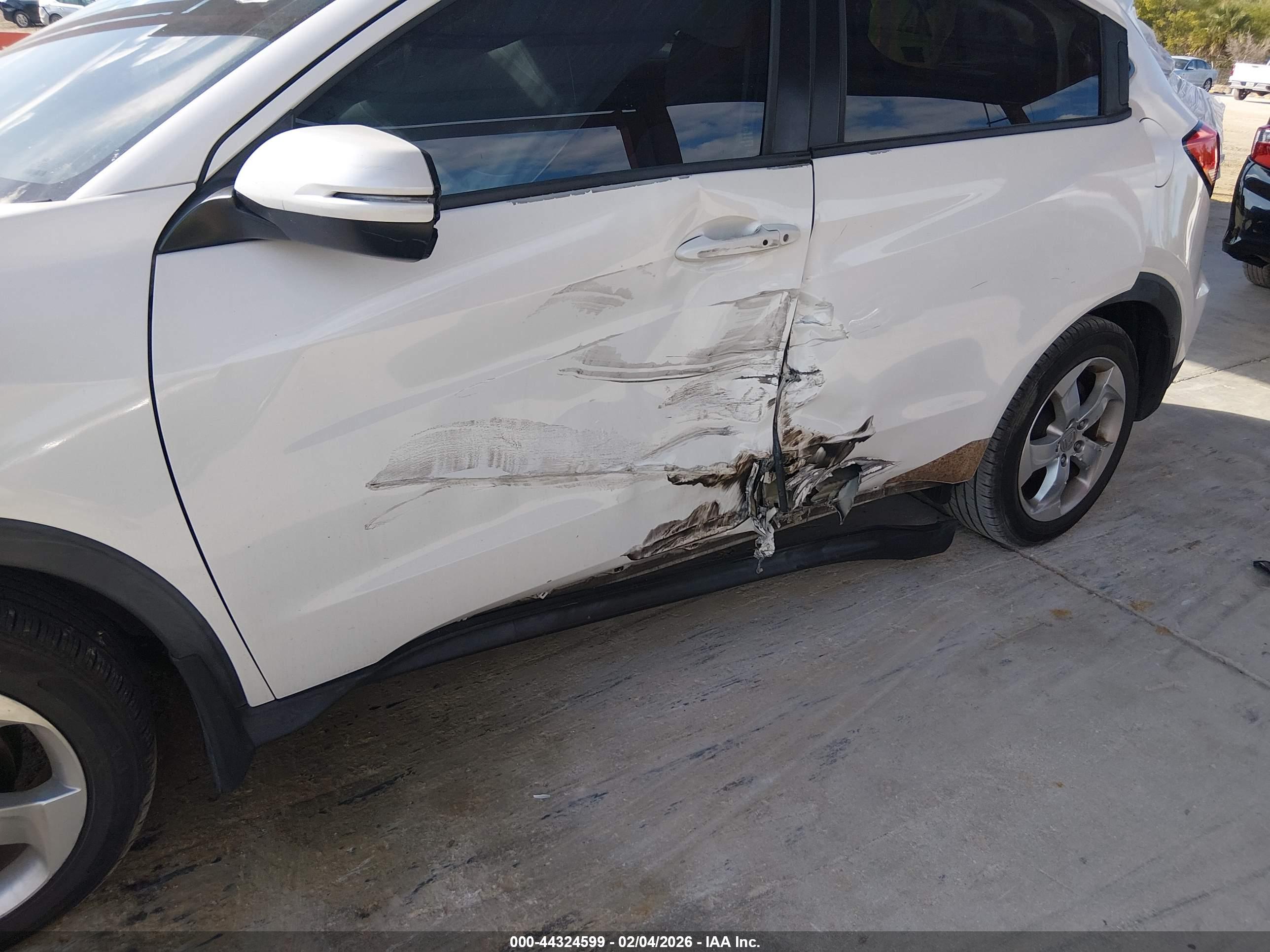 HONDA HR-V image 6