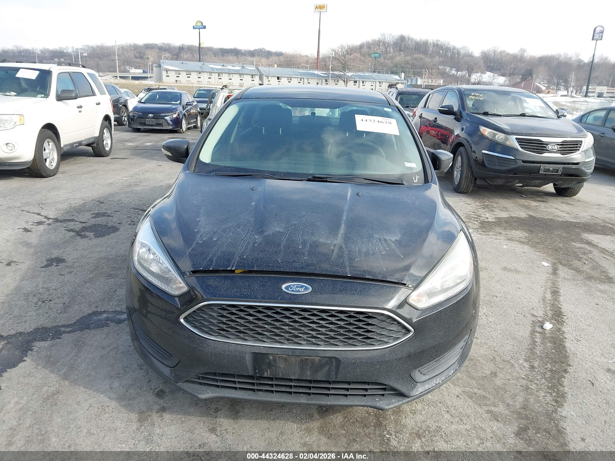 FORD FOCUS image 6