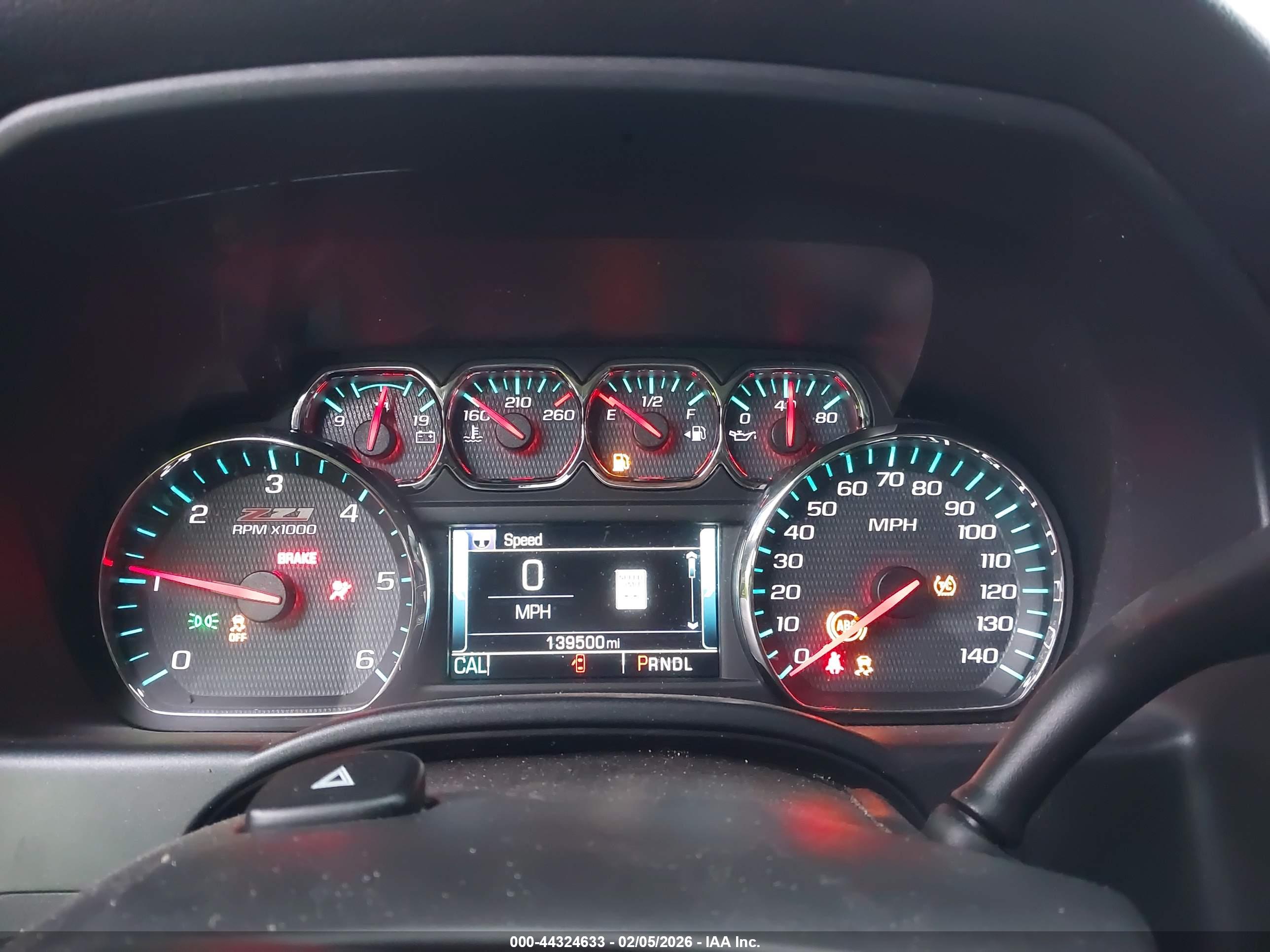 CHEVROLET SILVERADO image 7