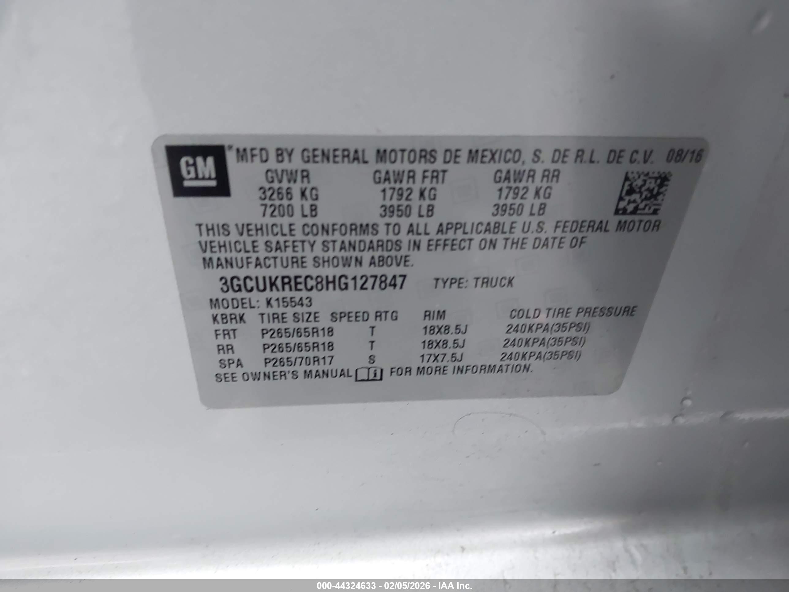 CHEVROLET SILVERADO image 9