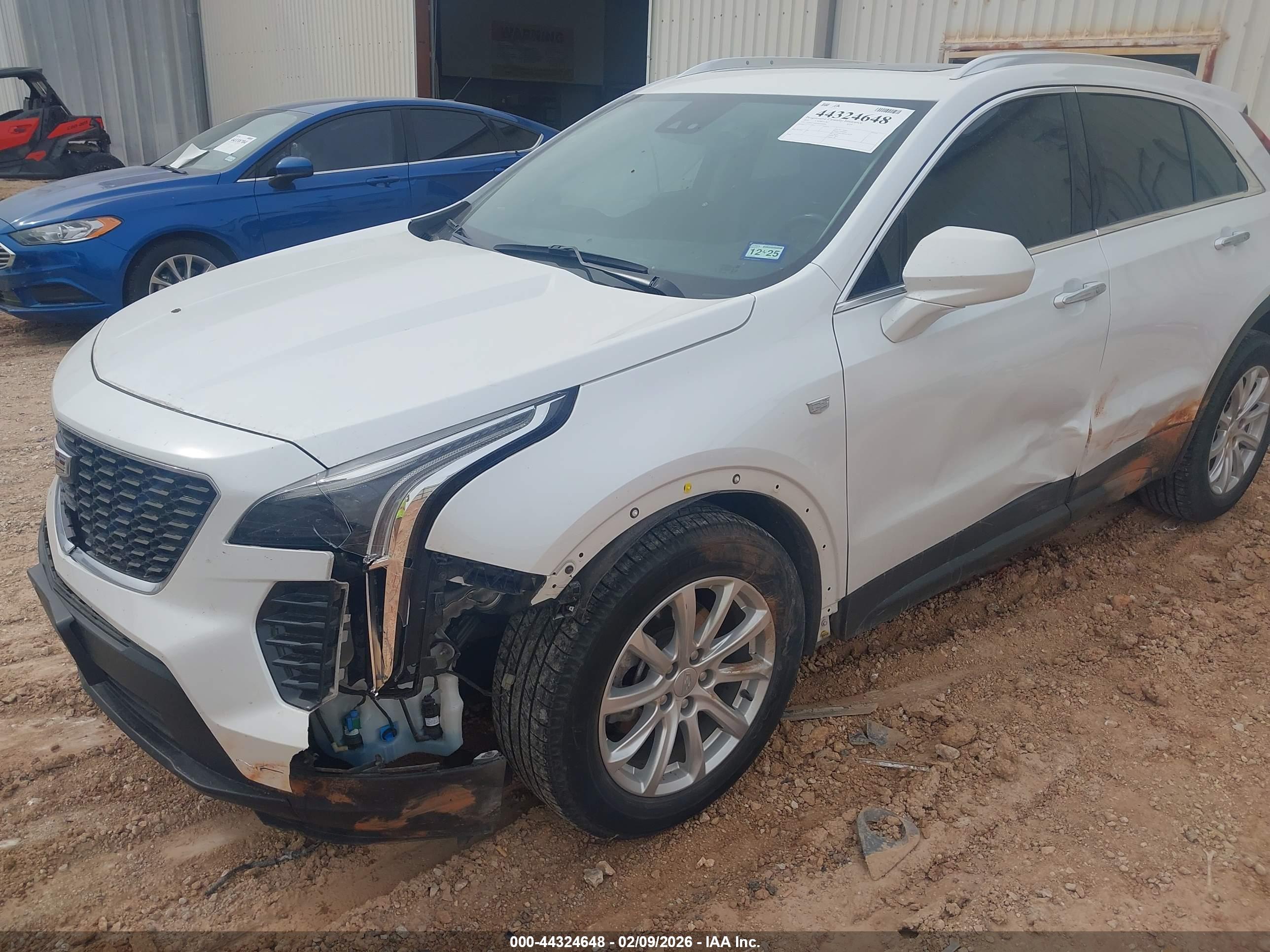 CADILLAC XT4 image 6