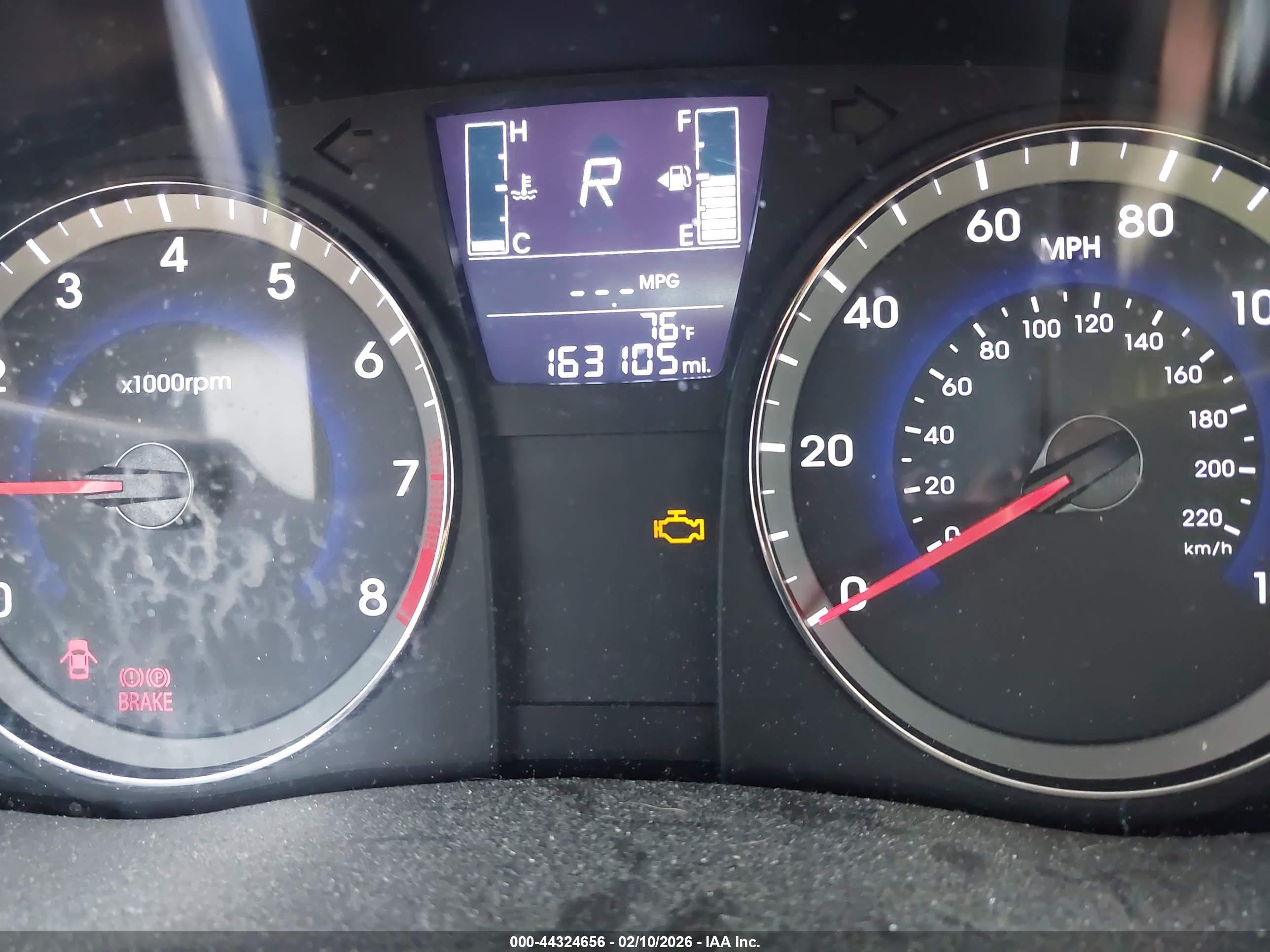 HYUNDAI ACCENT image 7