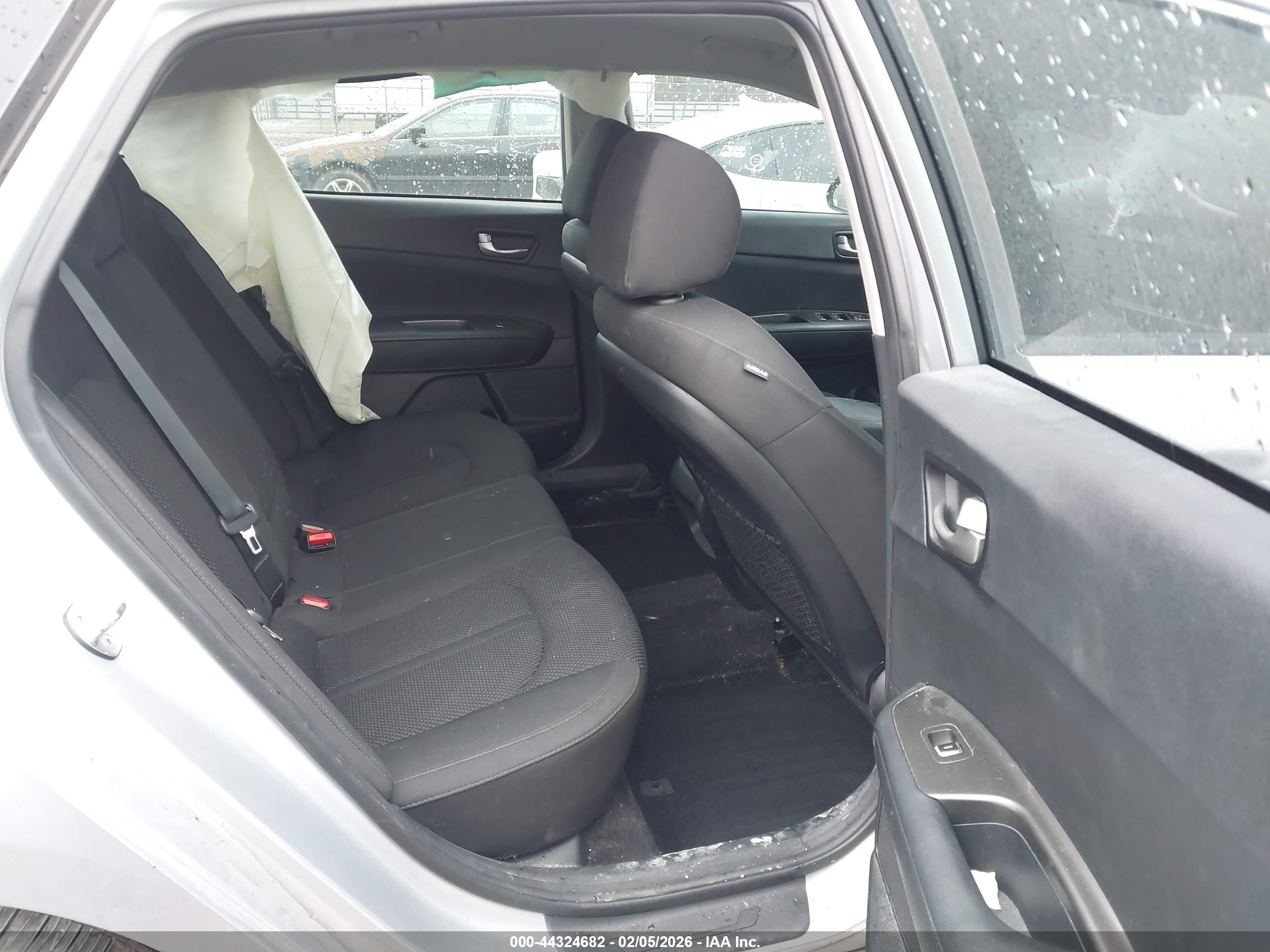 KIA OPTIMA image 8