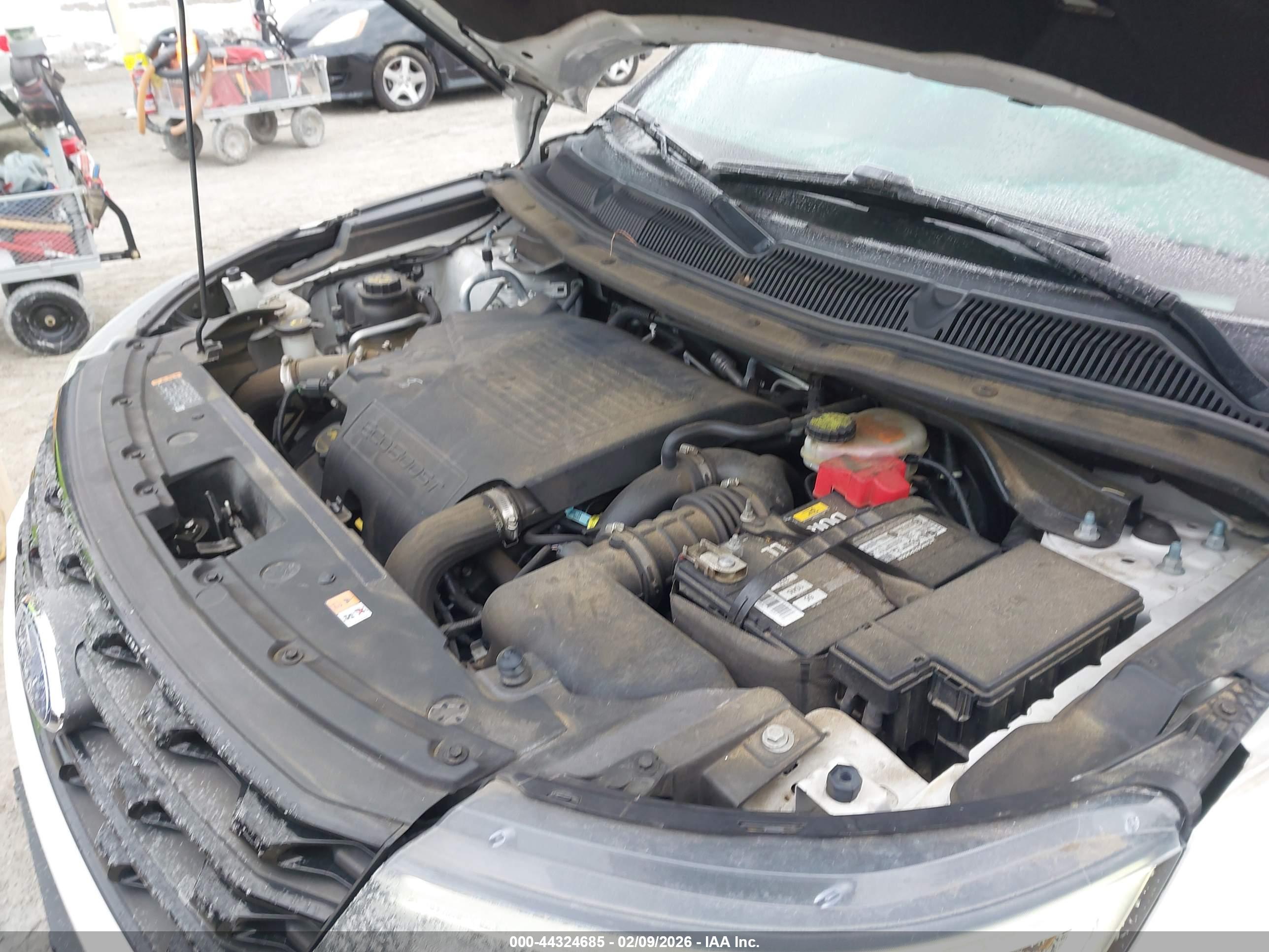 FORD EXPLORER image 10