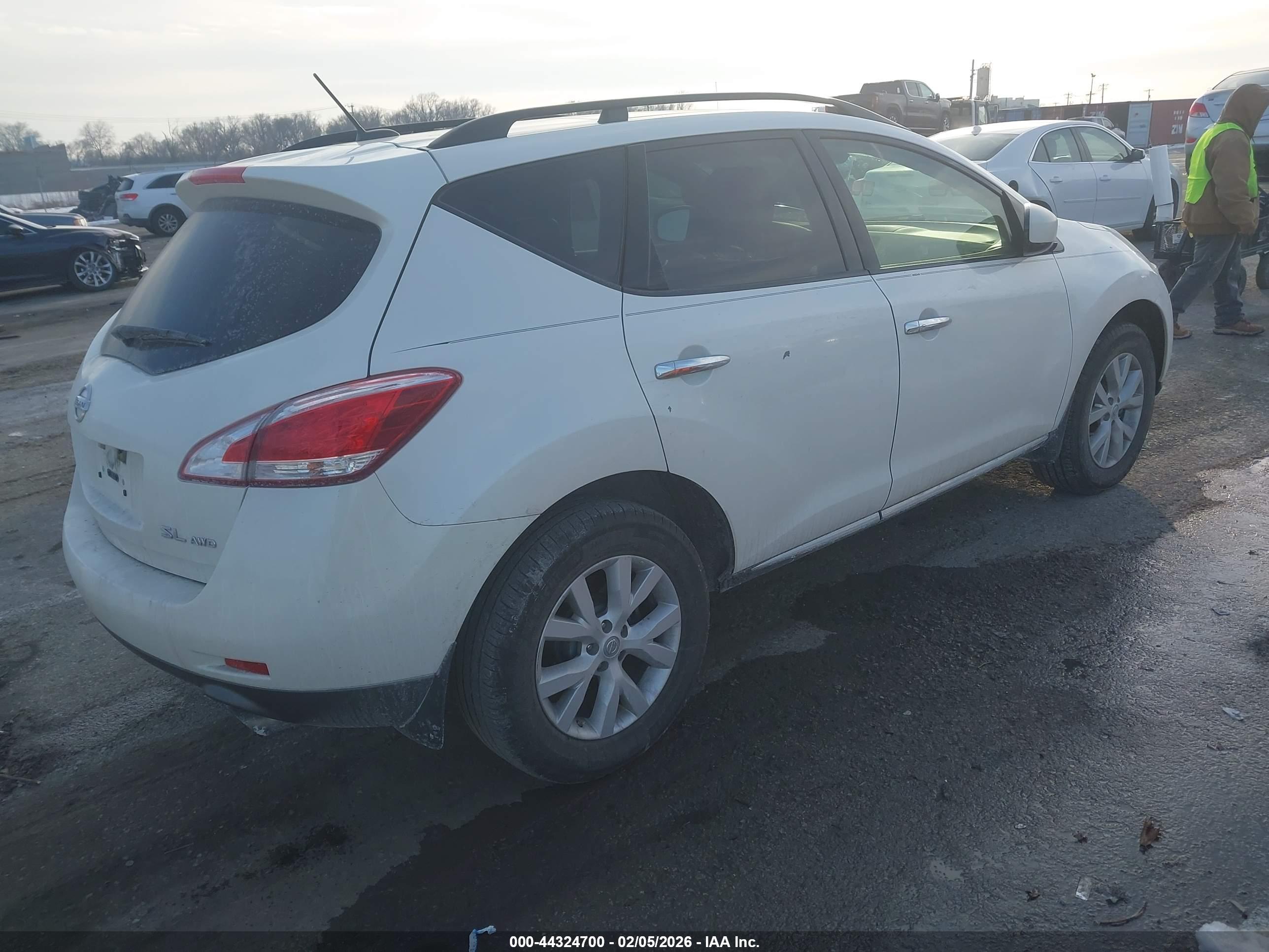 NISSAN MURANO image 4