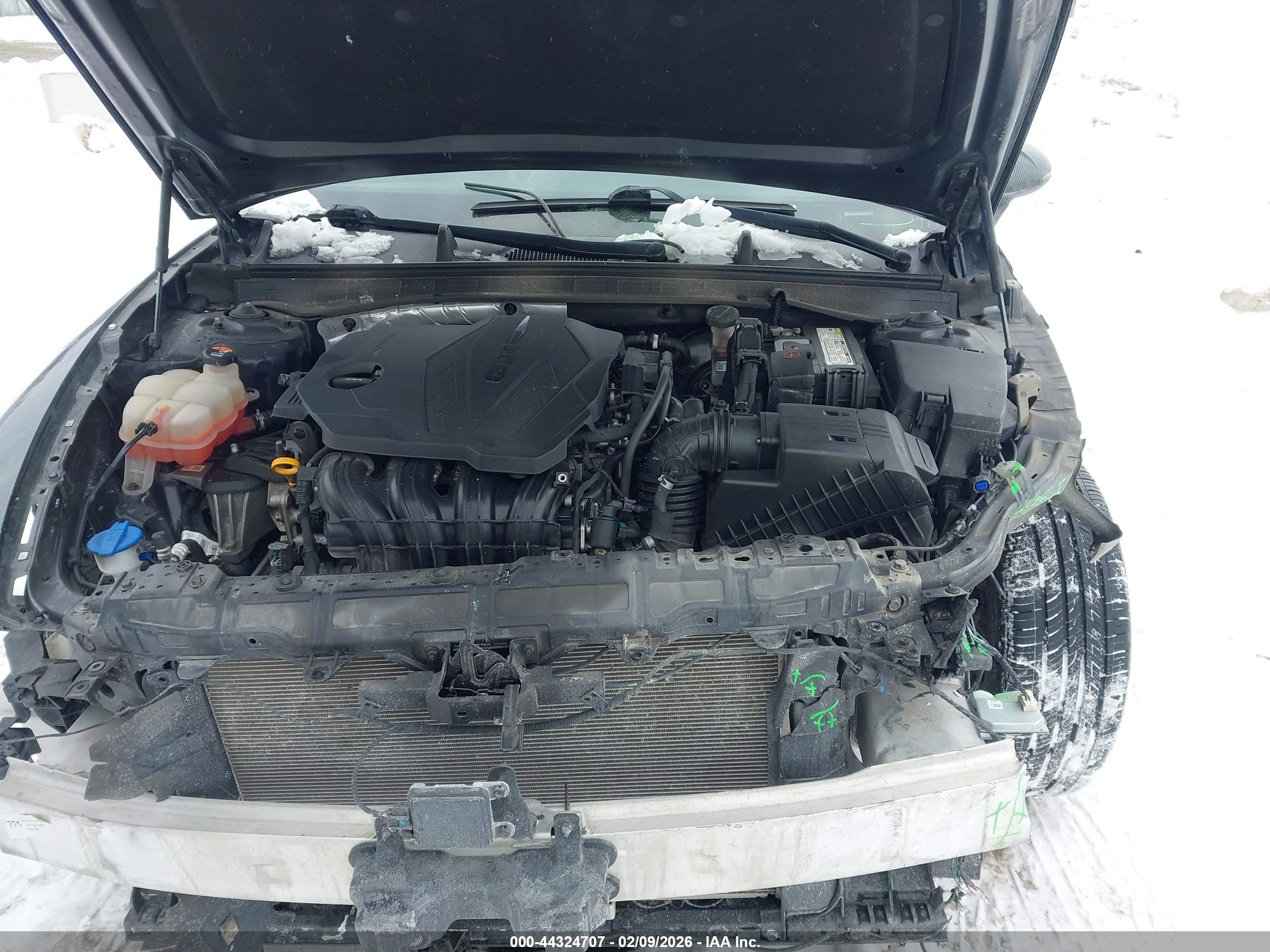 HYUNDAI SONATA image 10