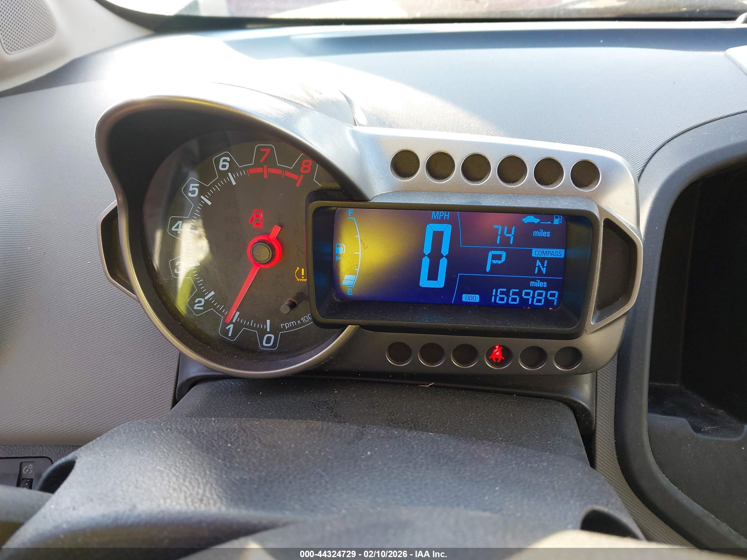 CHEVROLET SONIC image 7