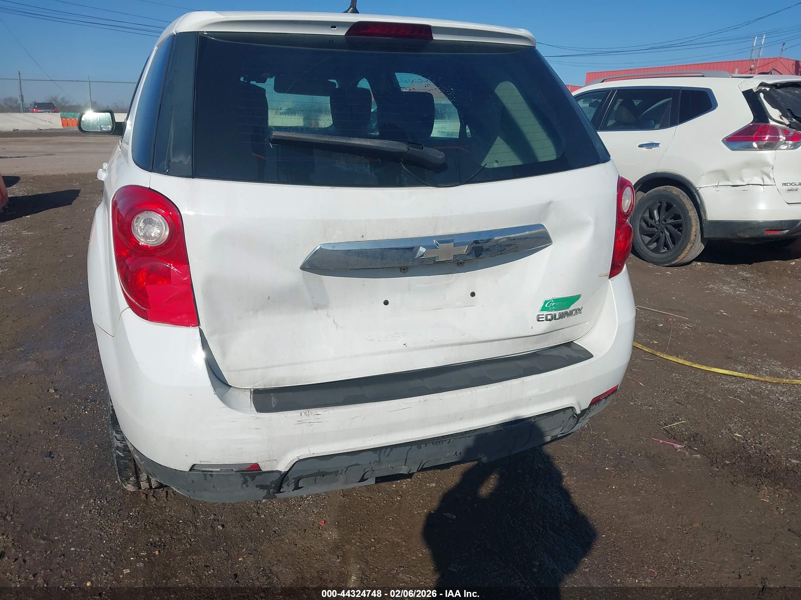 CHEVROLET EQUINOX image 6
