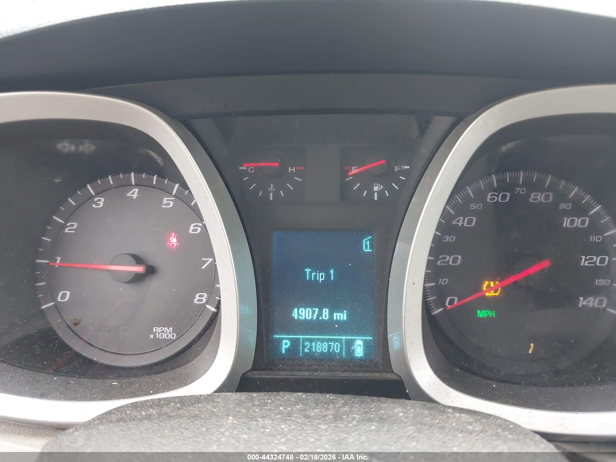 CHEVROLET EQUINOX image 7