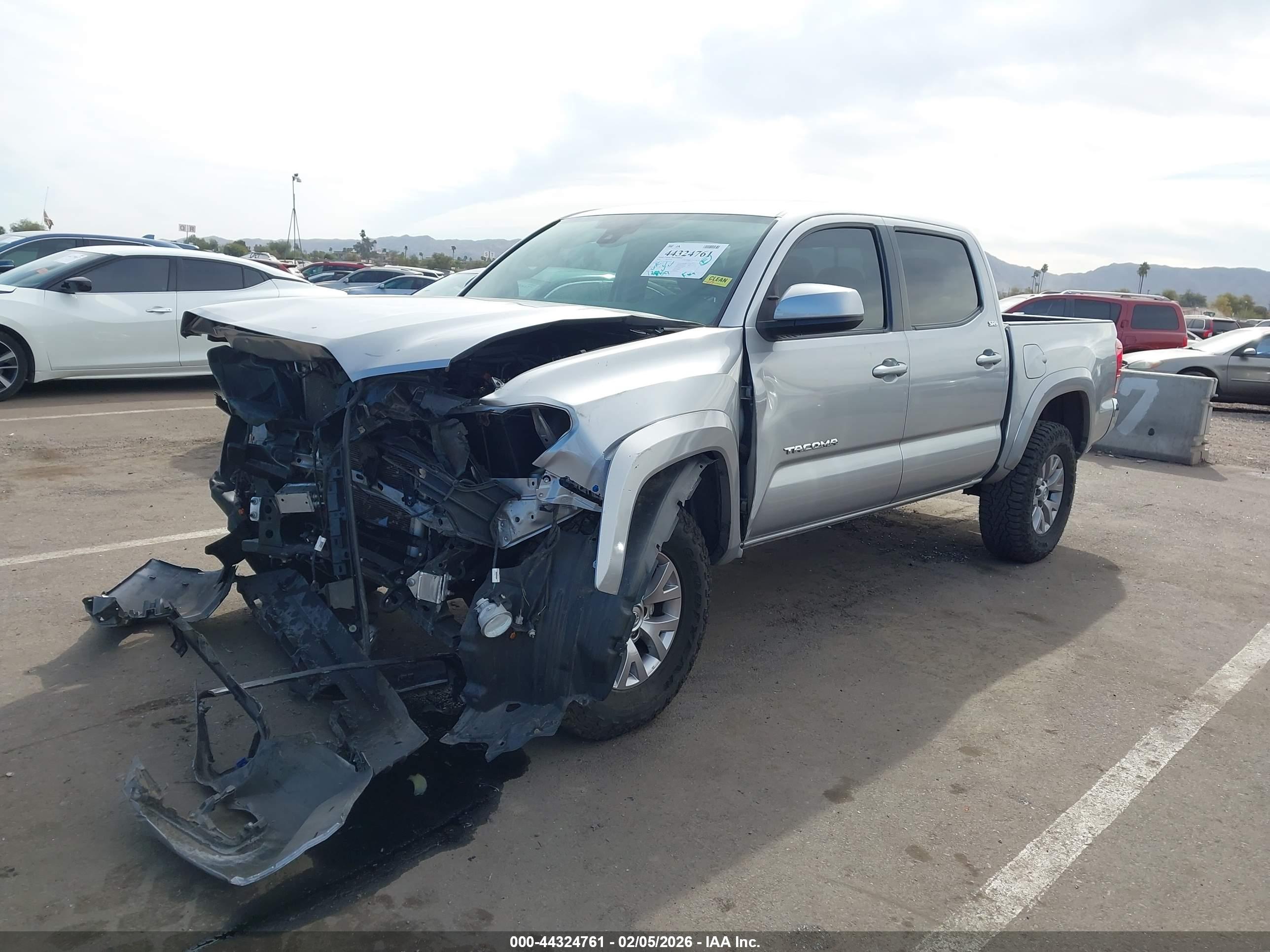 TOYOTA TACOMA image 2