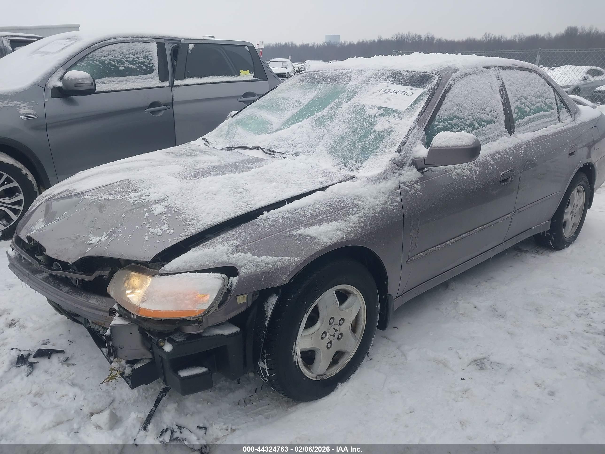 HONDA ACCORD image 2