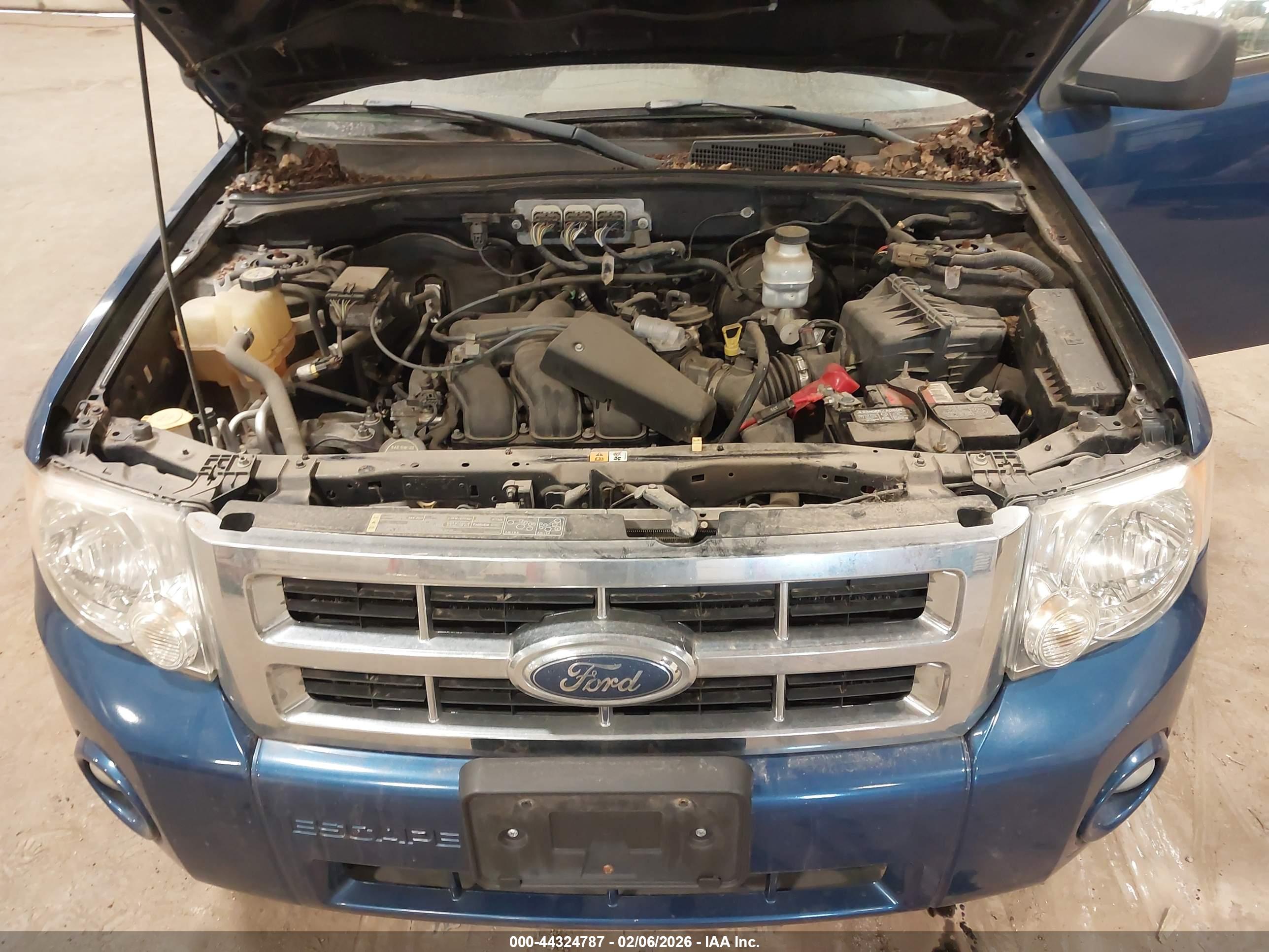 FORD ESCAPE image 10
