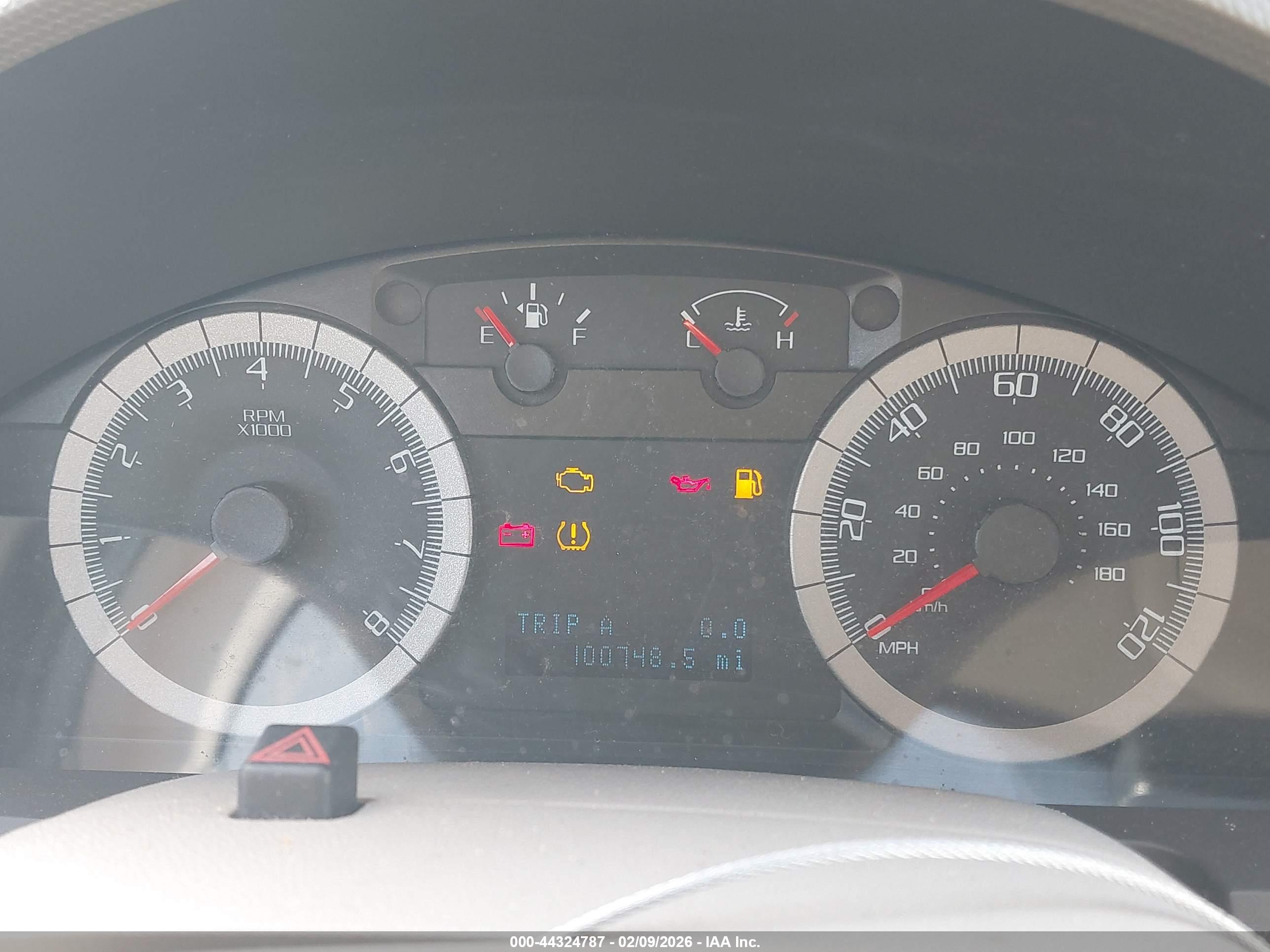 FORD ESCAPE image 7