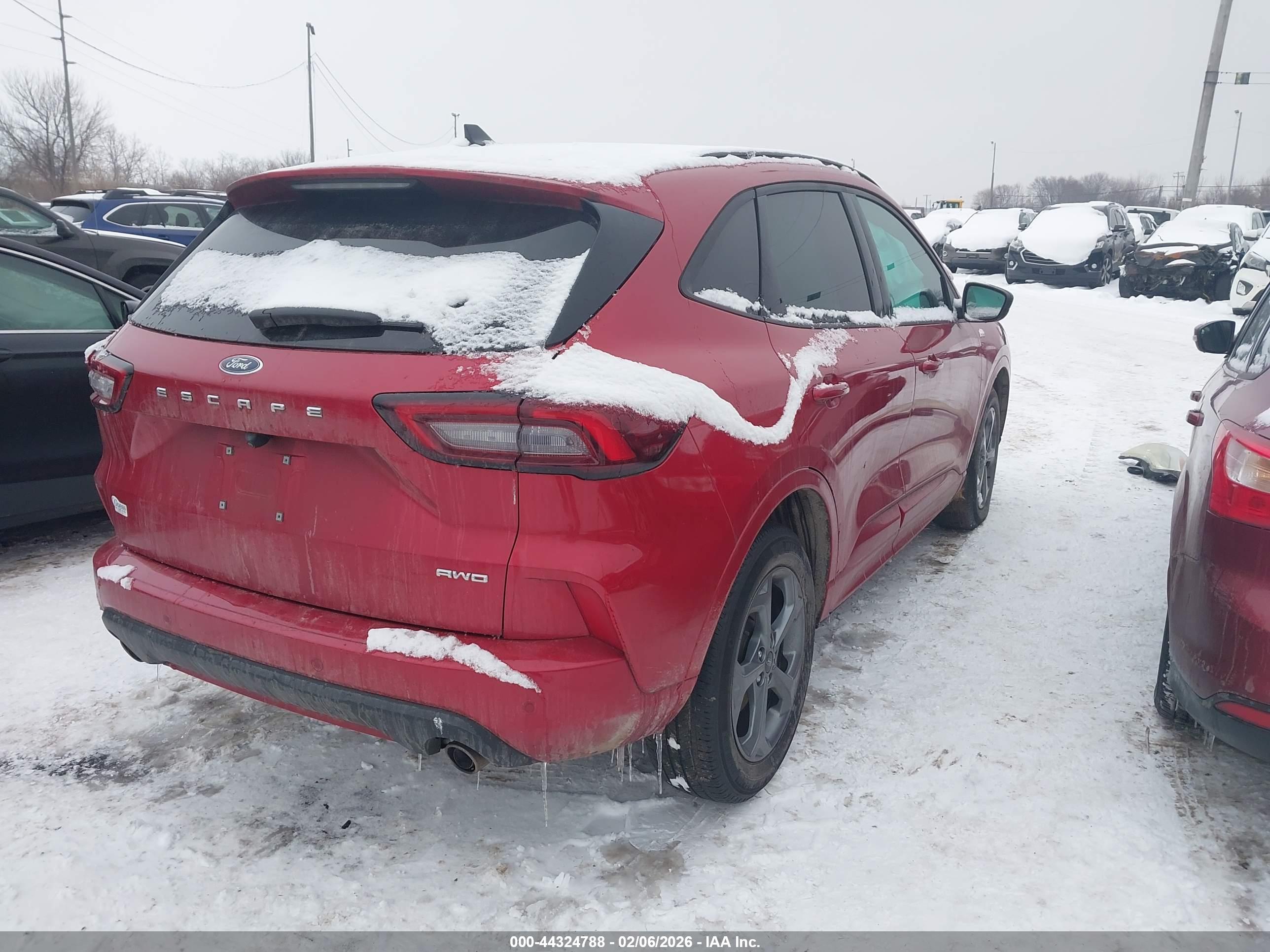 FORD ESCAPE image 4
