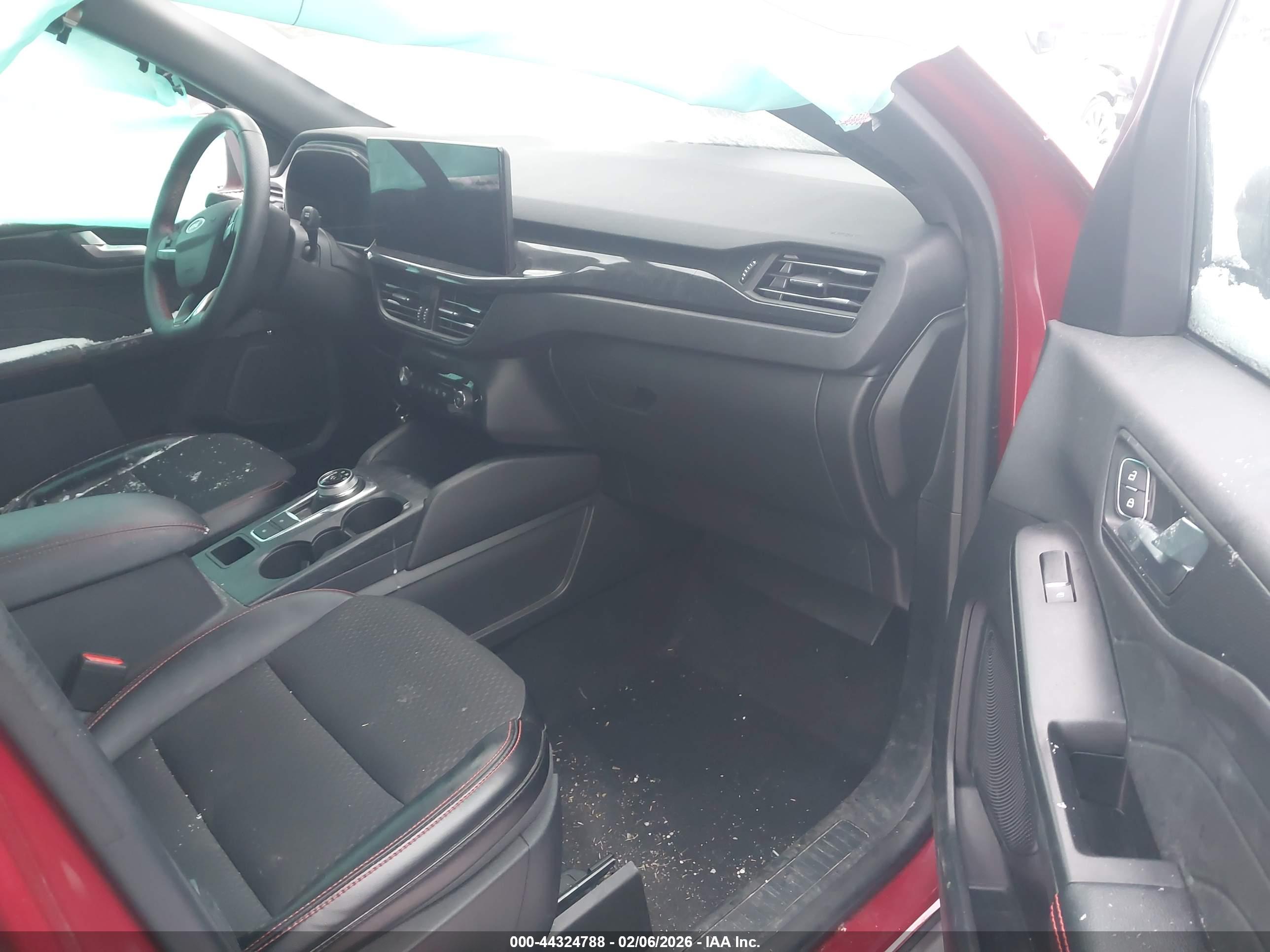 FORD ESCAPE image 5