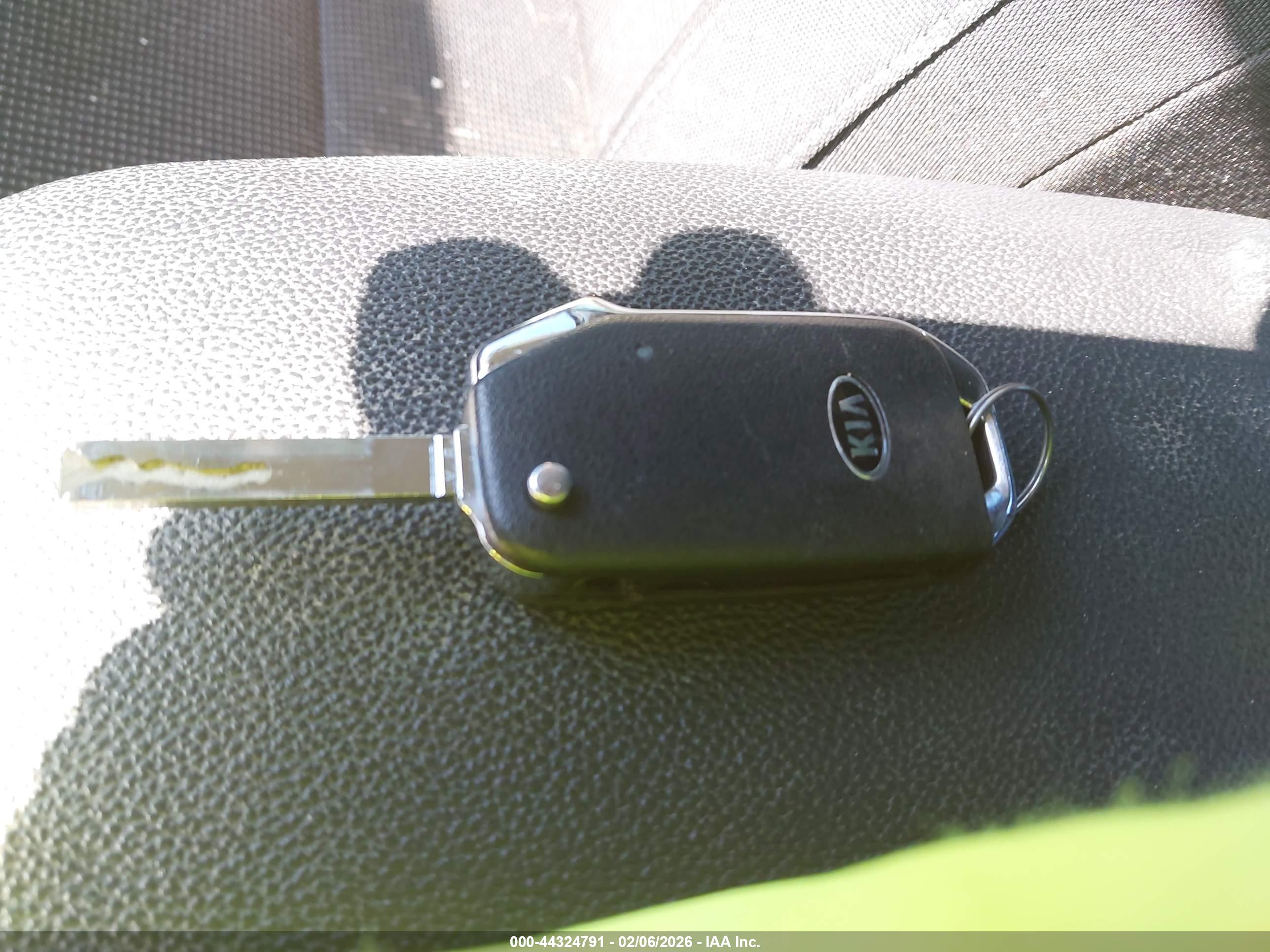KIA FORTE image 11