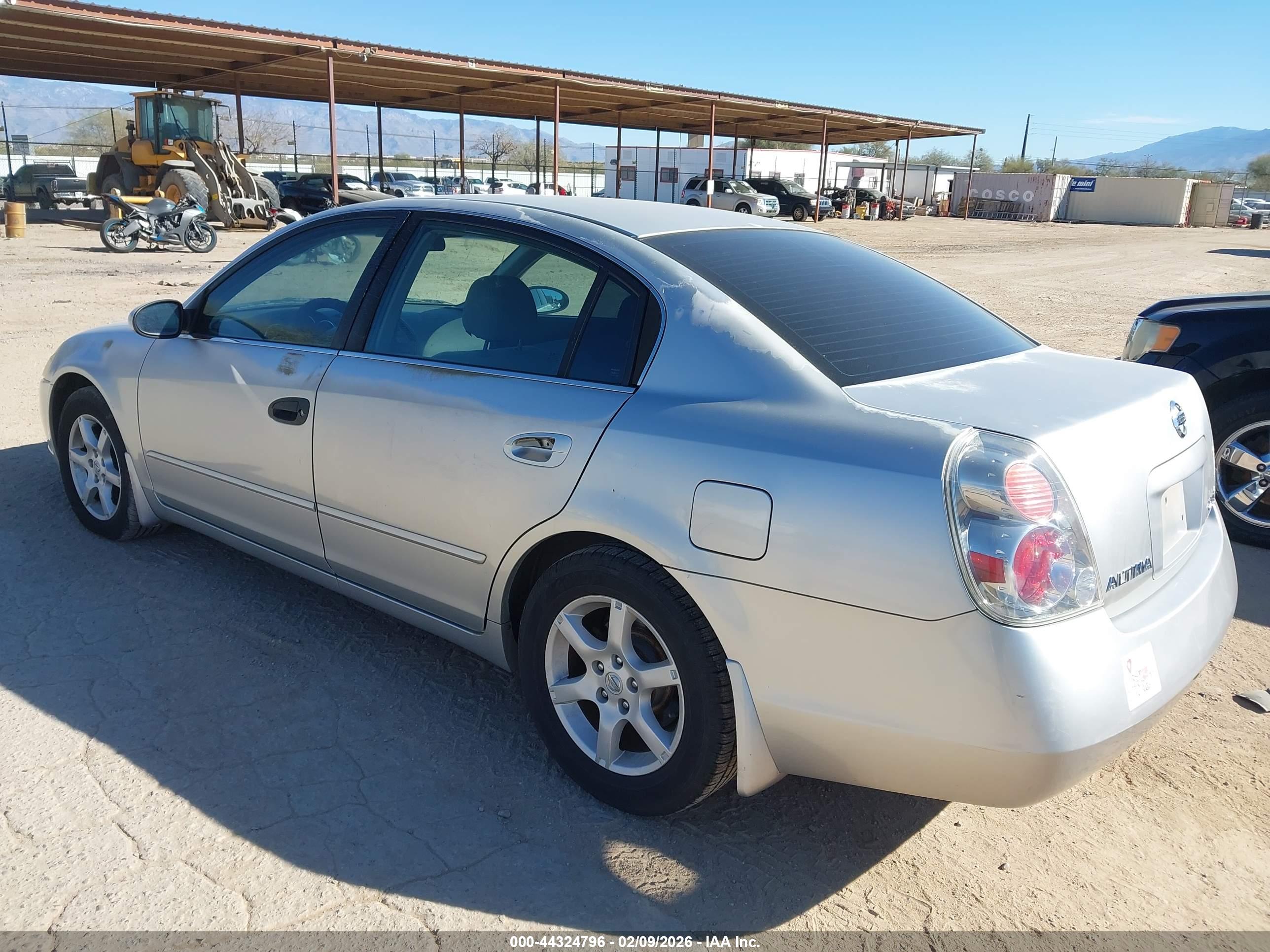 NISSAN ALTIMA image 3