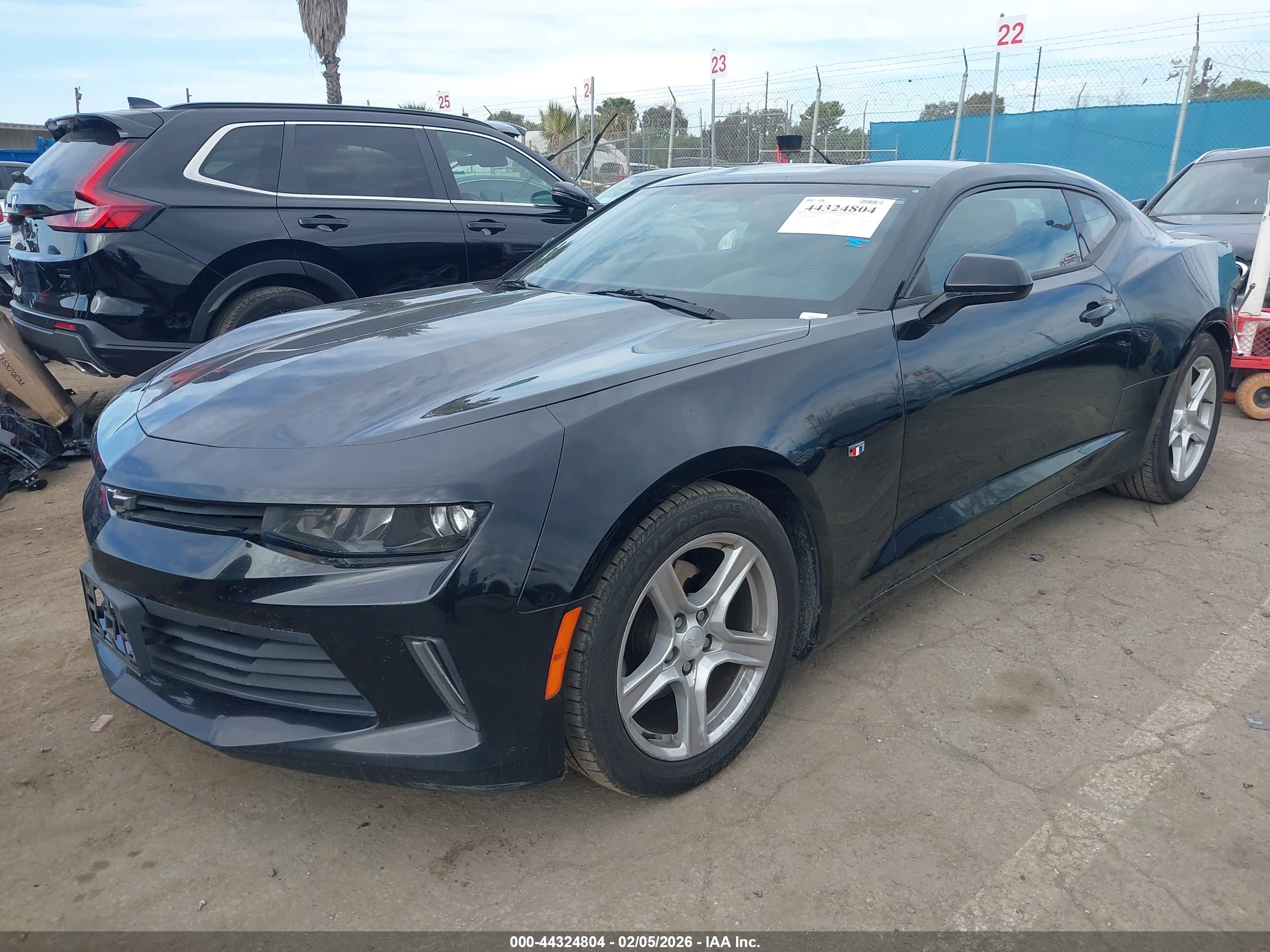 CHEVROLET CAMARO image 2