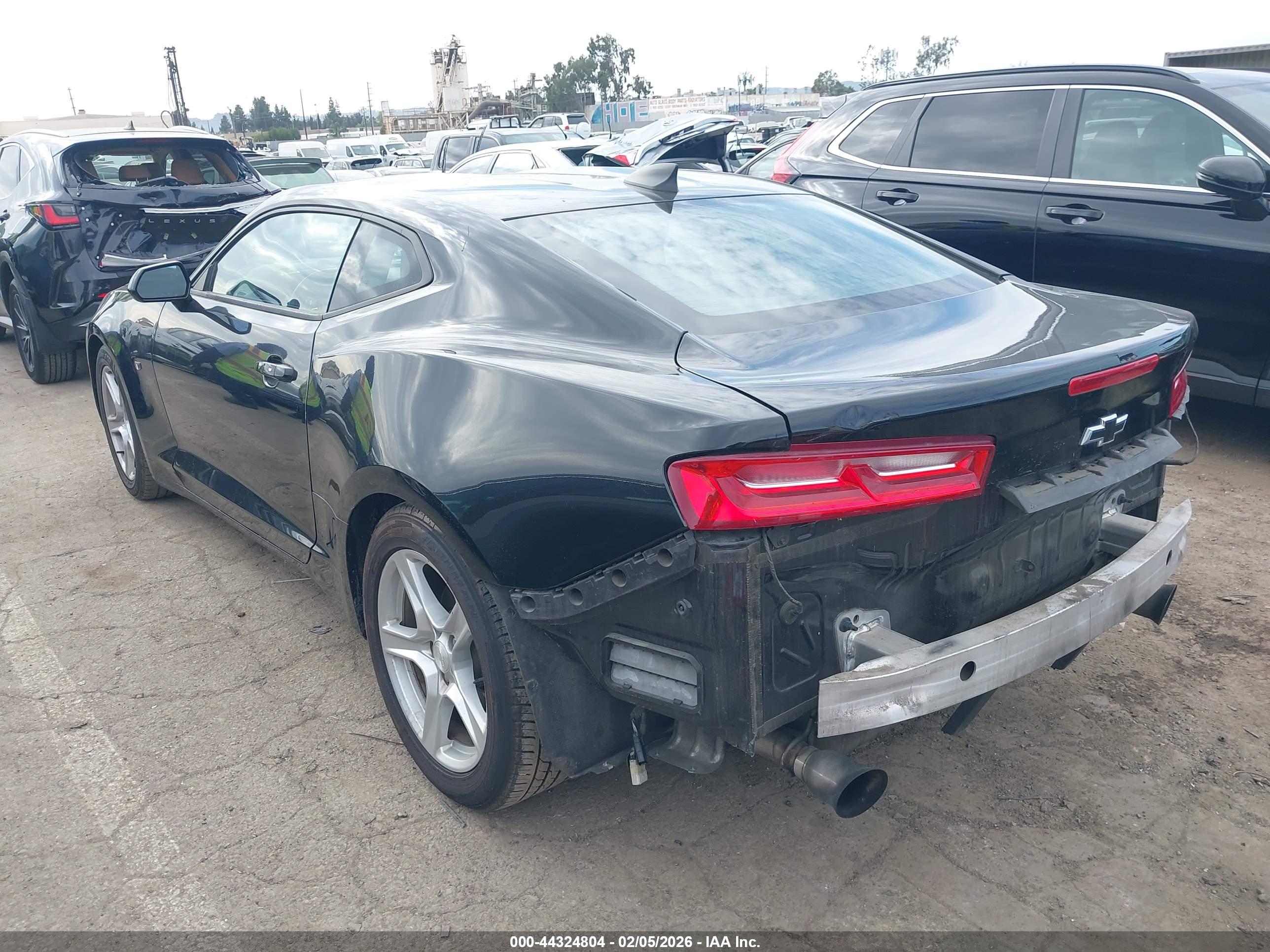 CHEVROLET CAMARO image 3