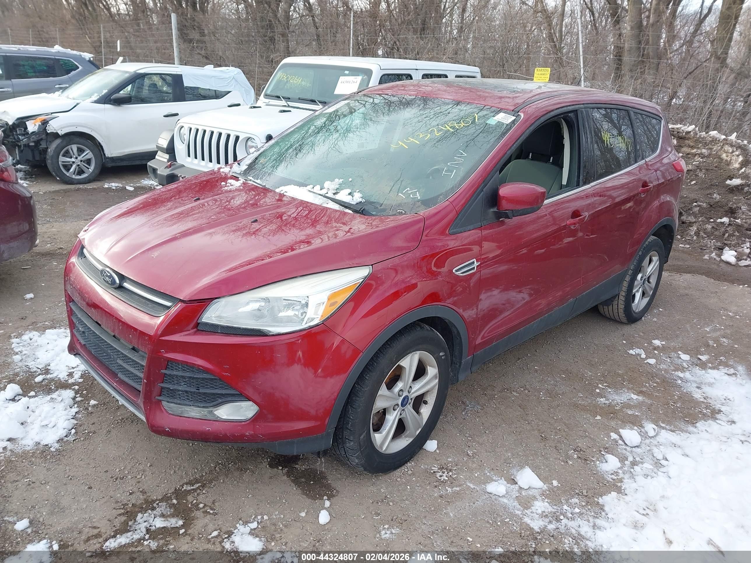 FORD ESCAPE image 2