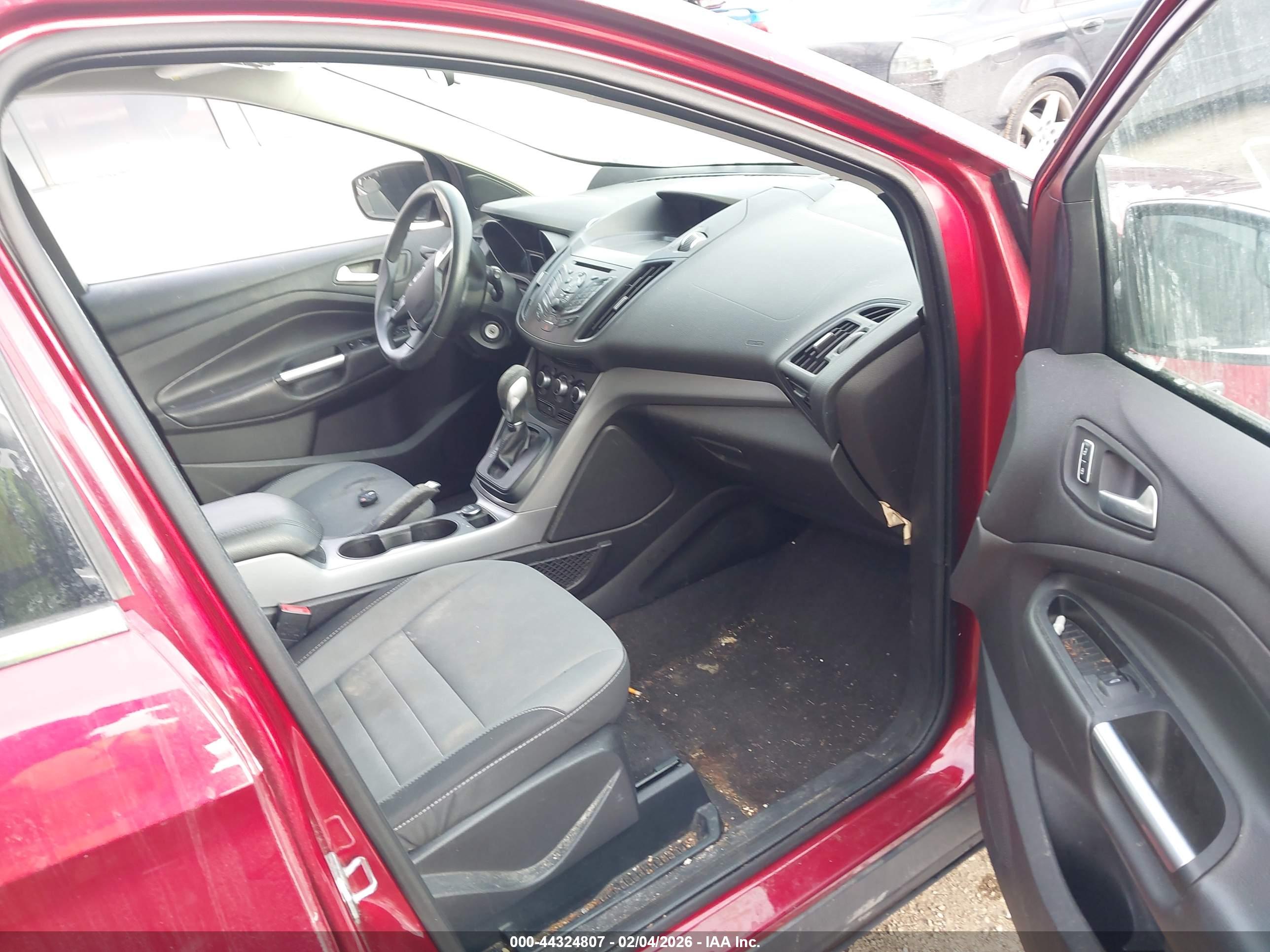 FORD ESCAPE image 5