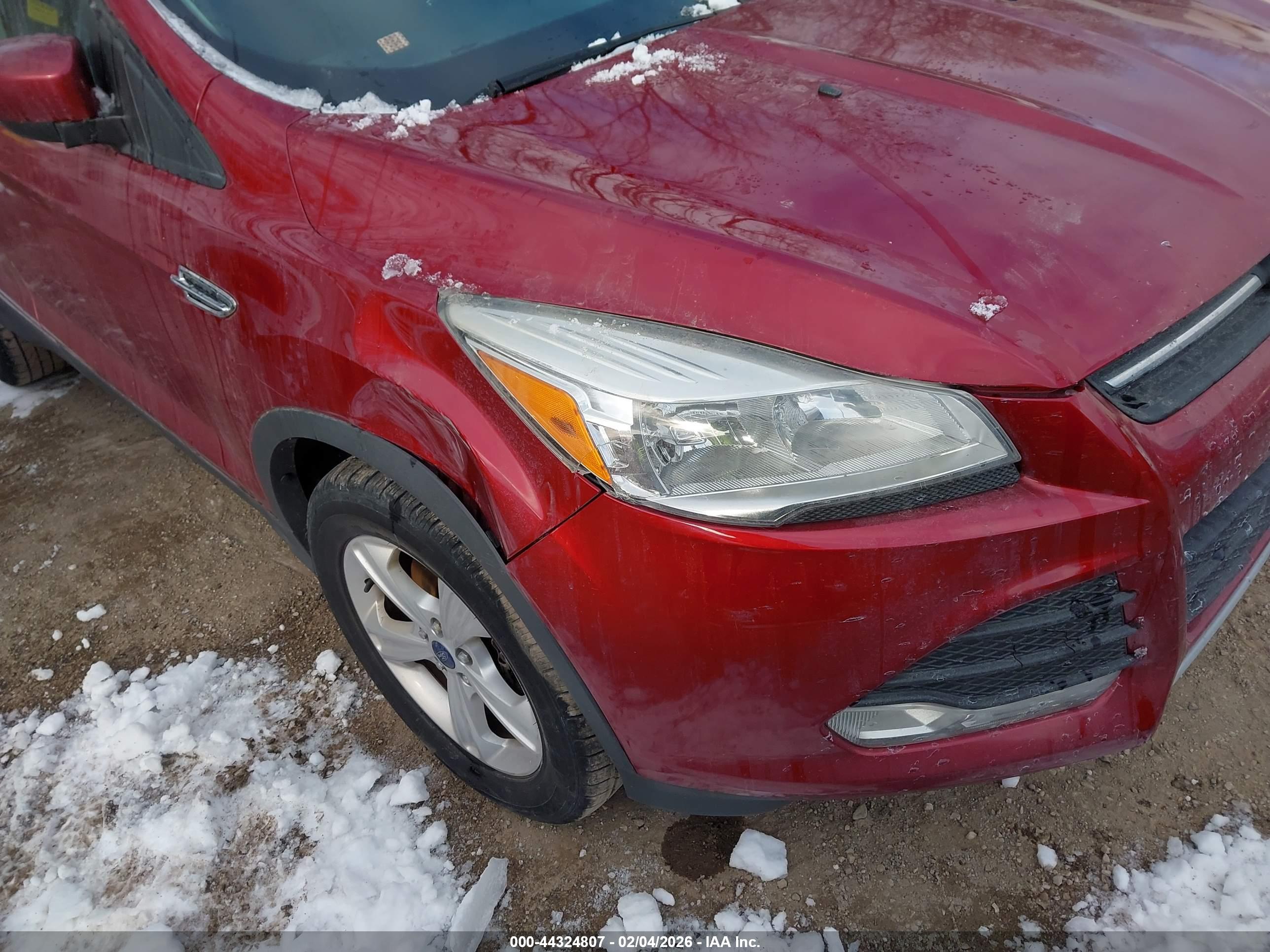 FORD ESCAPE image 6