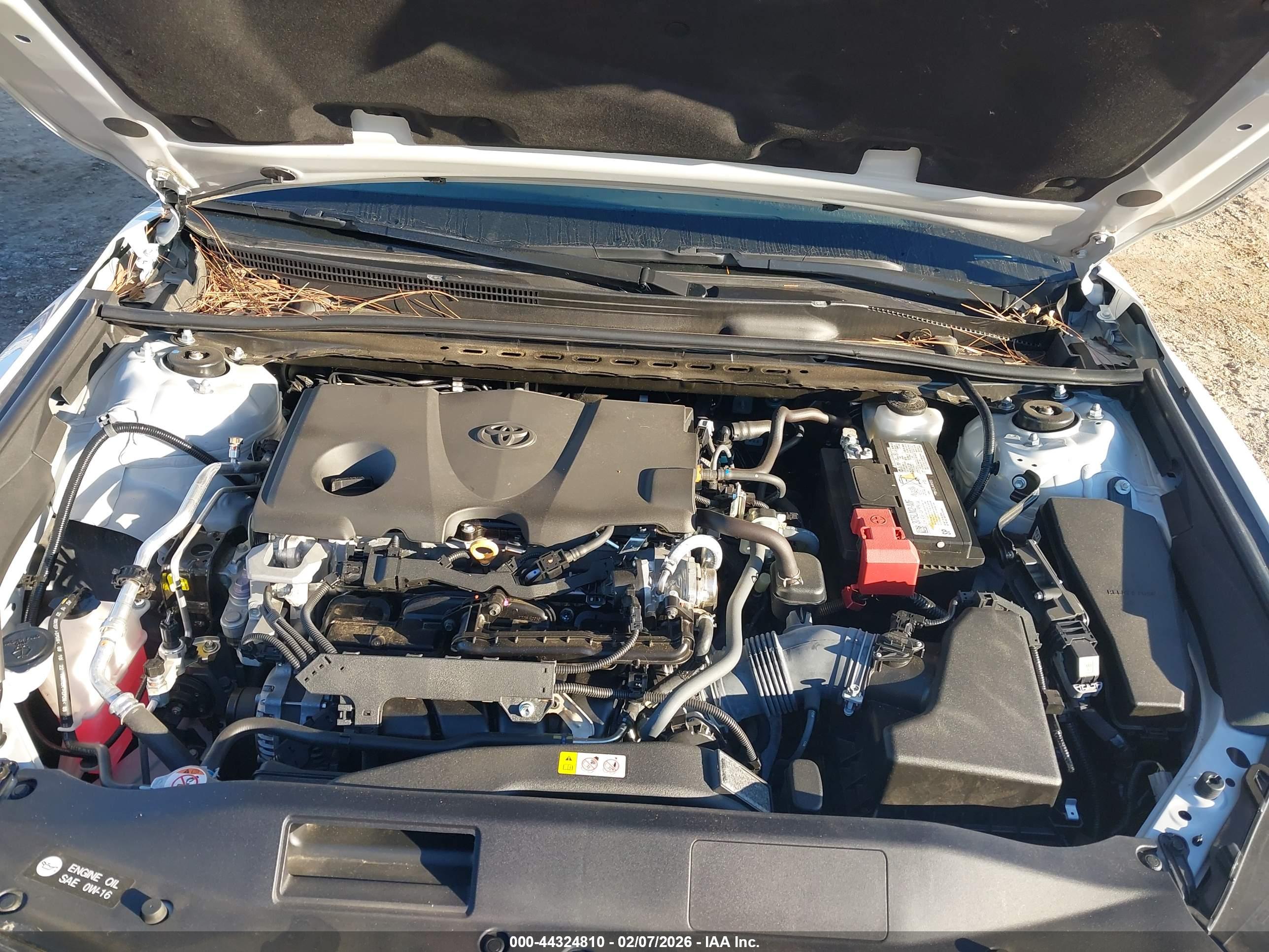 TOYOTA CAMRY image 10