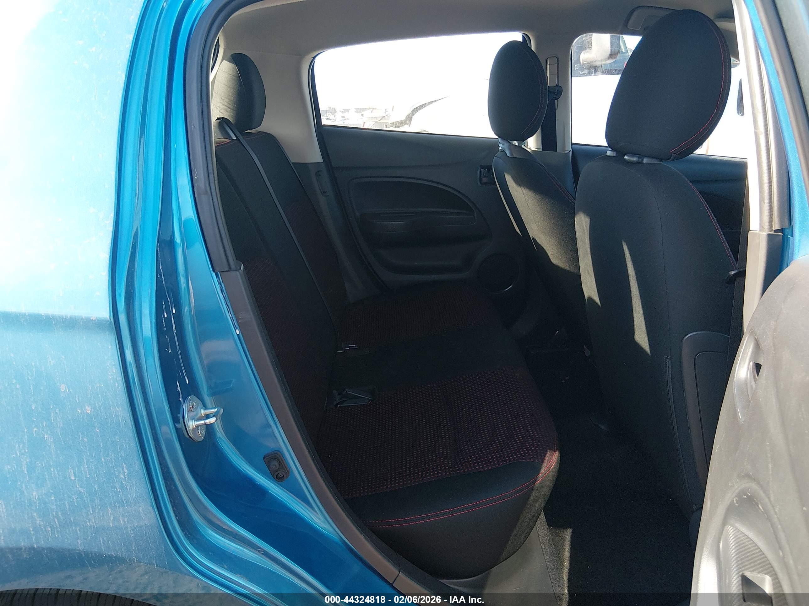 MITSUBISHI MIRAGE image 8