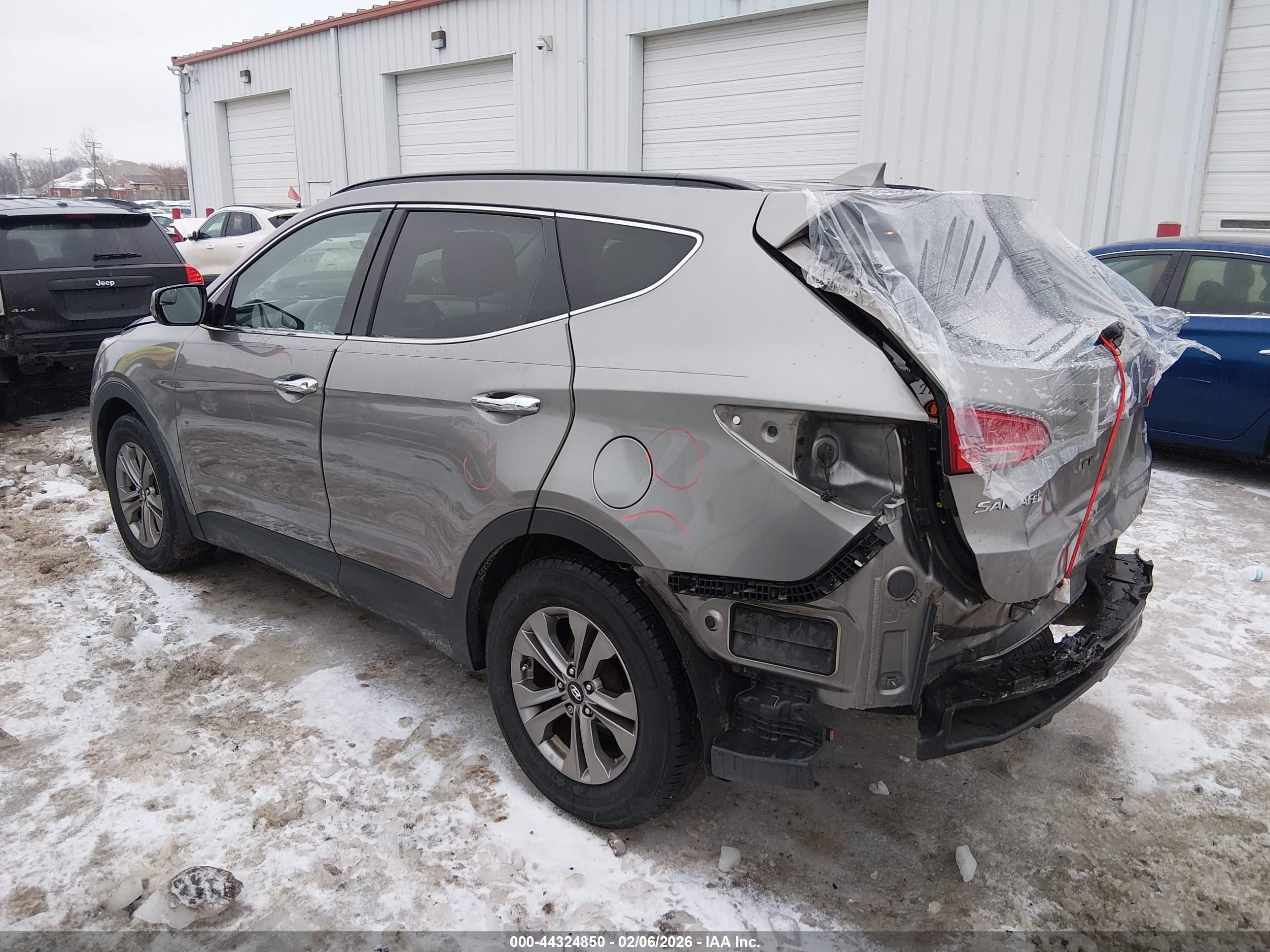 HYUNDAI SANTA image 3