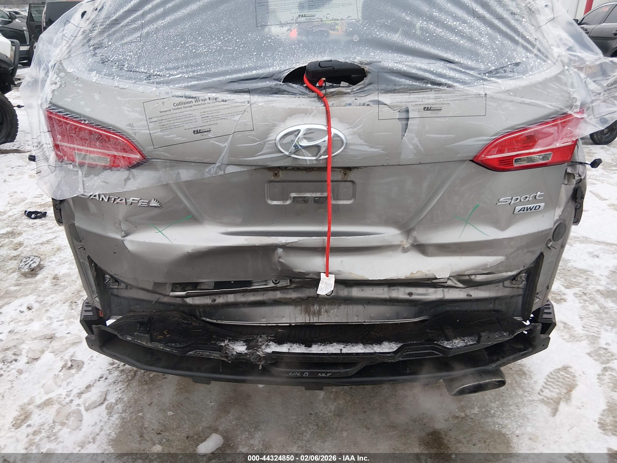HYUNDAI SANTA image 6