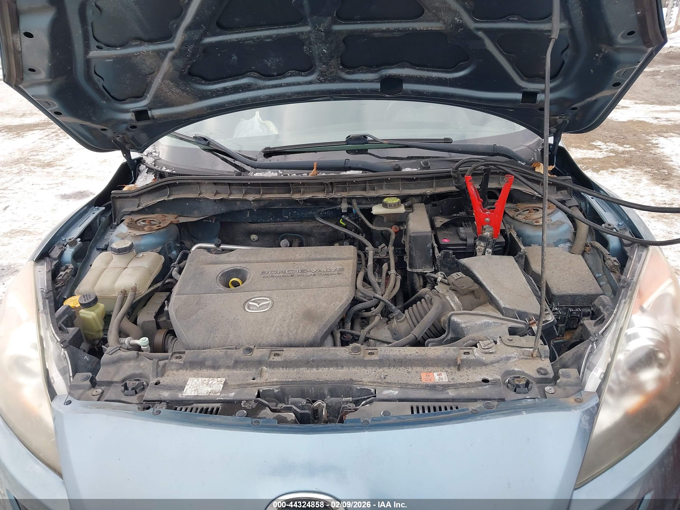 MAZDA MAZDA3 image 10