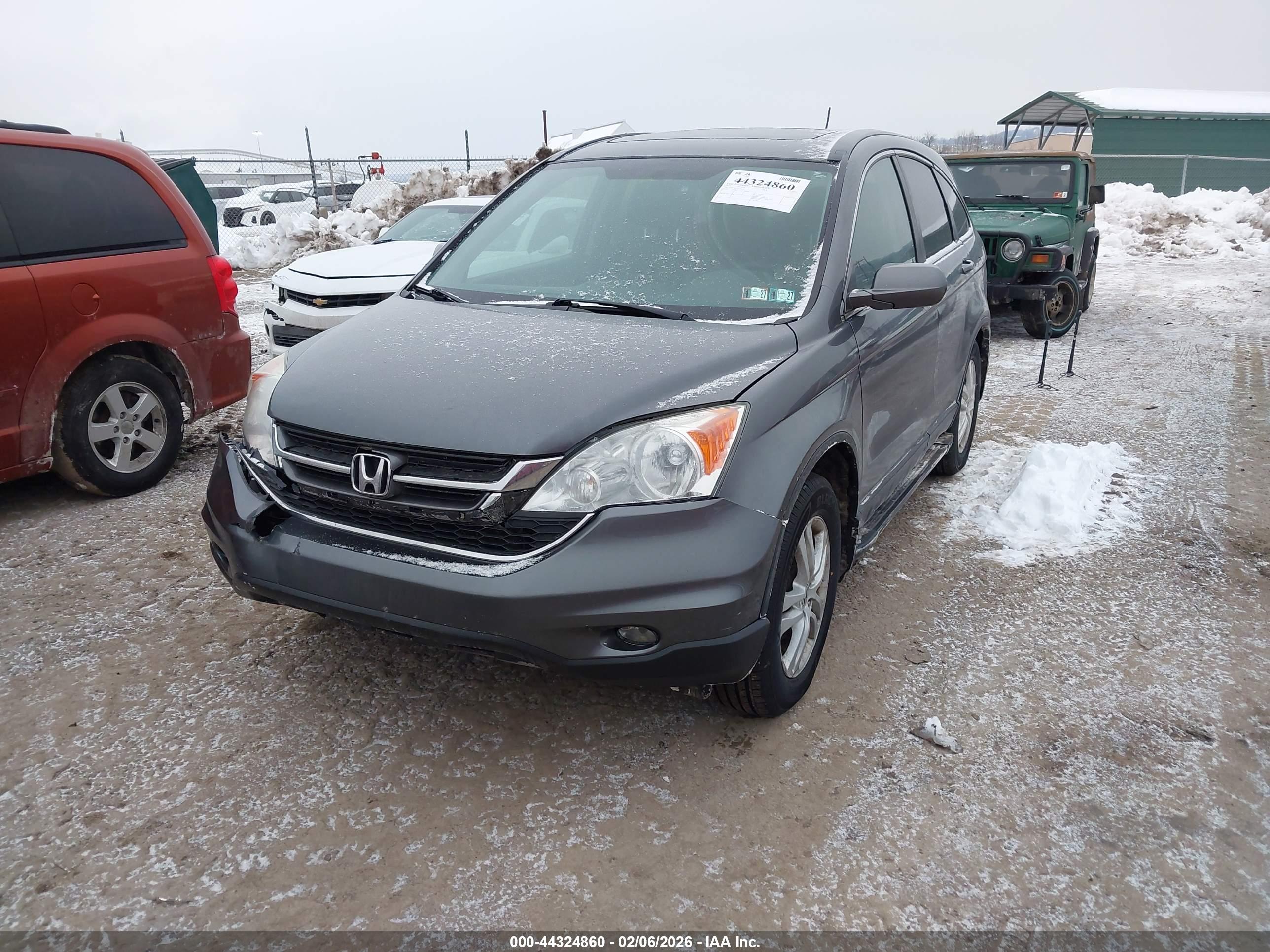 HONDA CR-V image 2