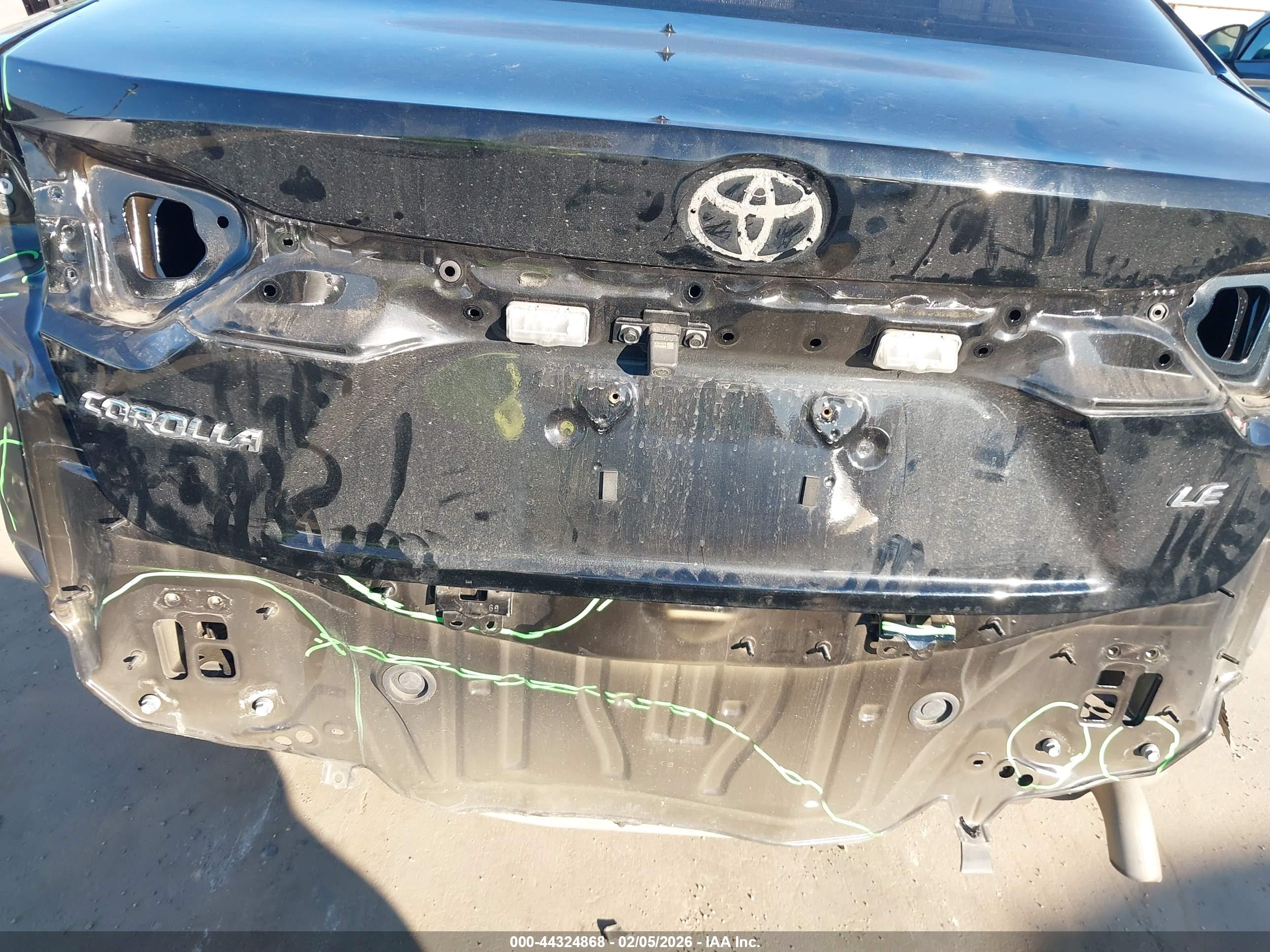 TOYOTA COROLLA image 6