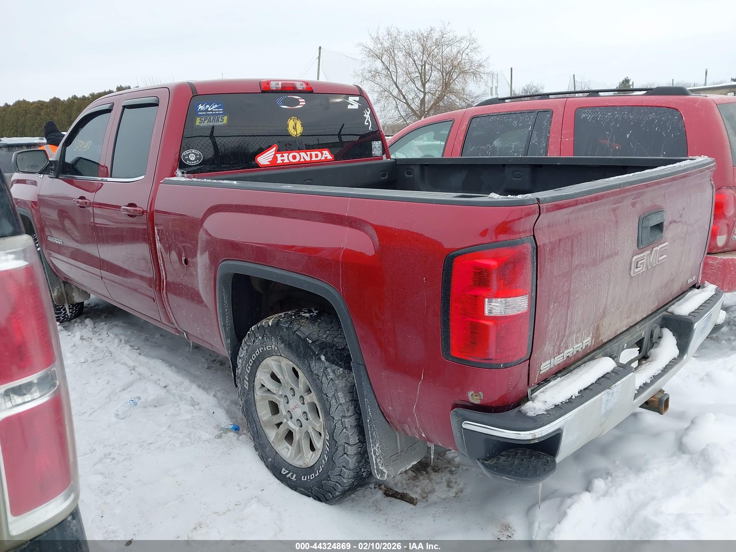 GMC SIERRA image 3