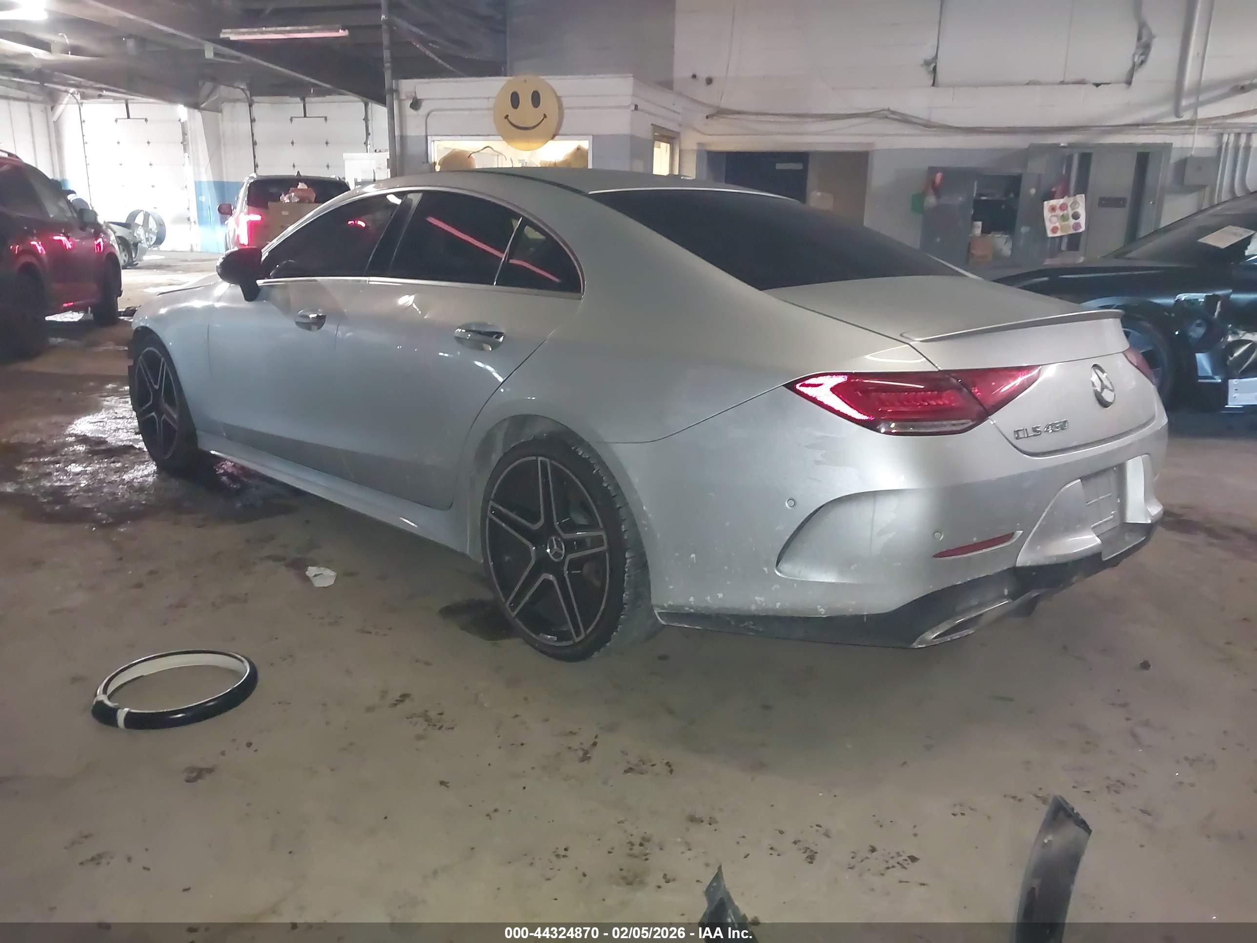 MERCEDES-BENZ CLS image 3