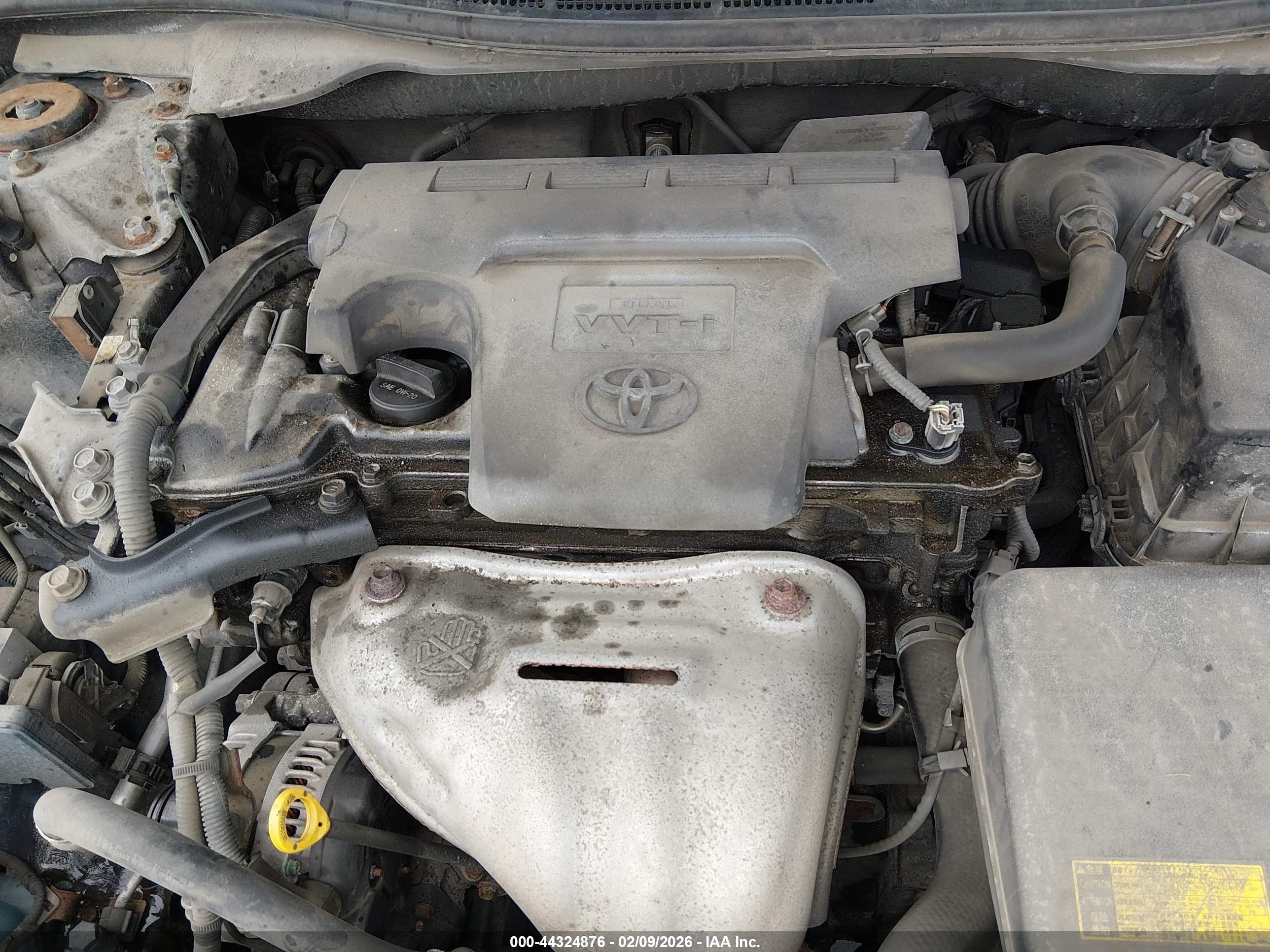 TOYOTA CAMRY image 6