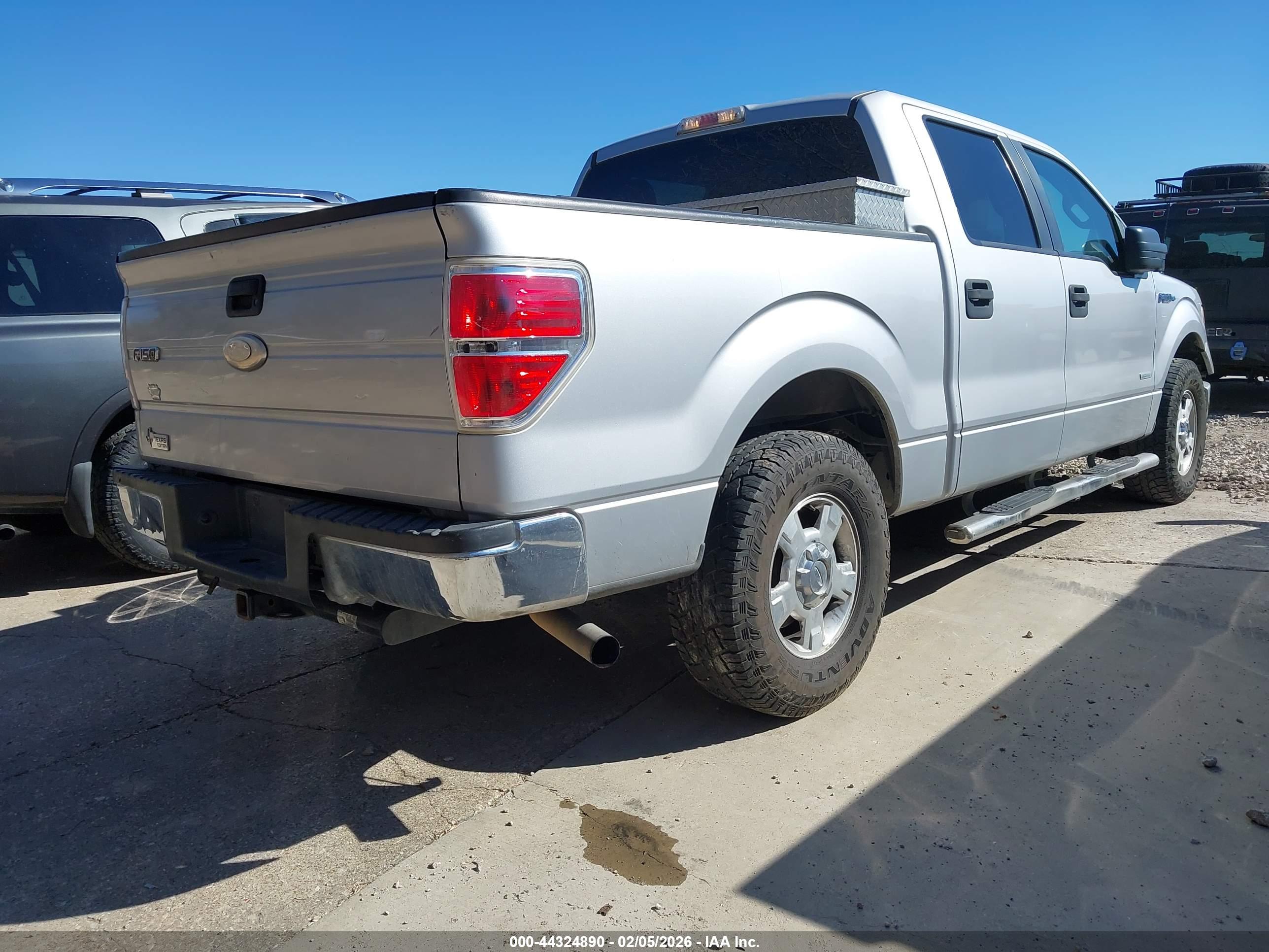 FORD F-150 image 4