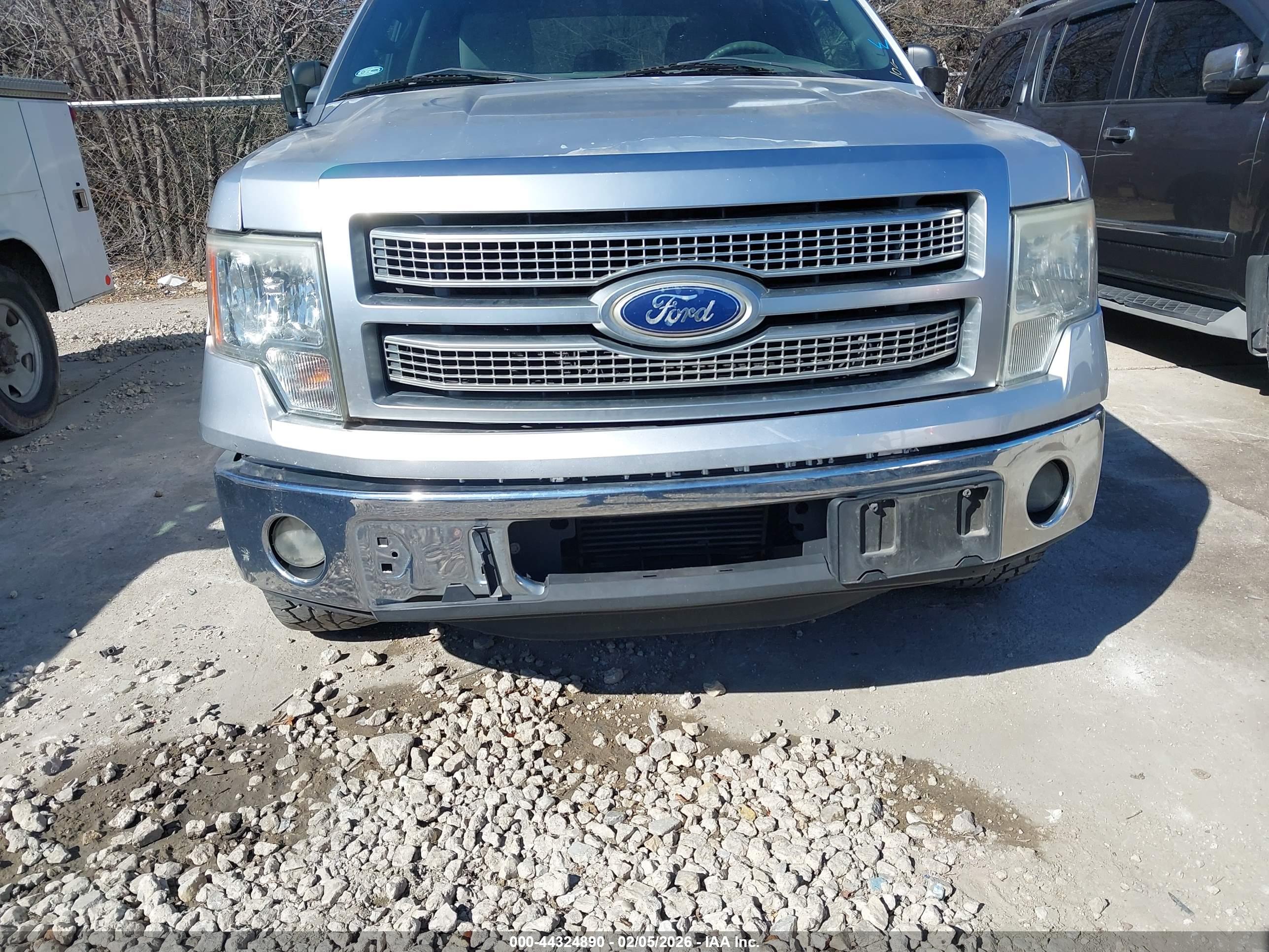 FORD F-150 image 6