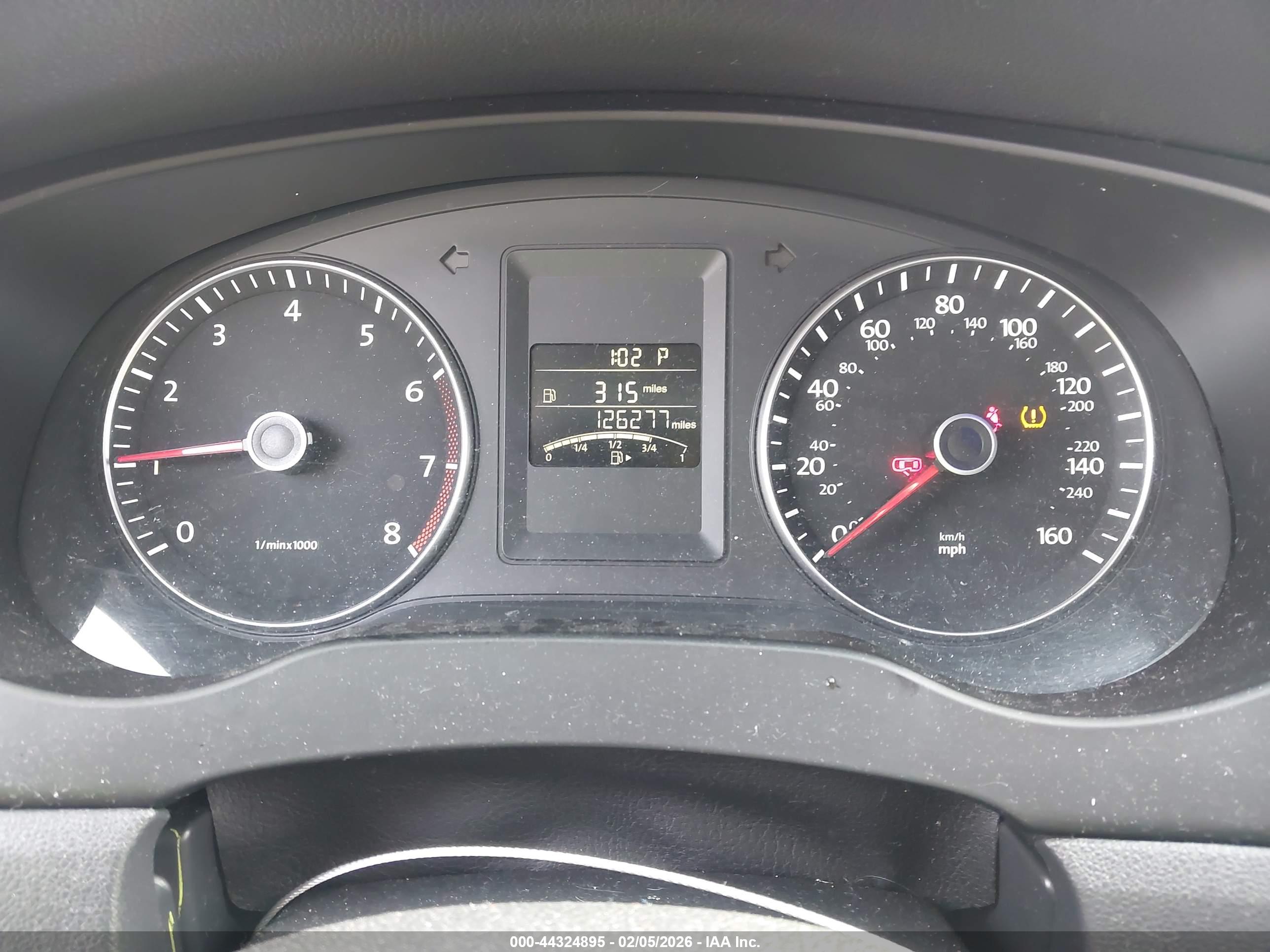 VOLKSWAGEN JETTA image 7